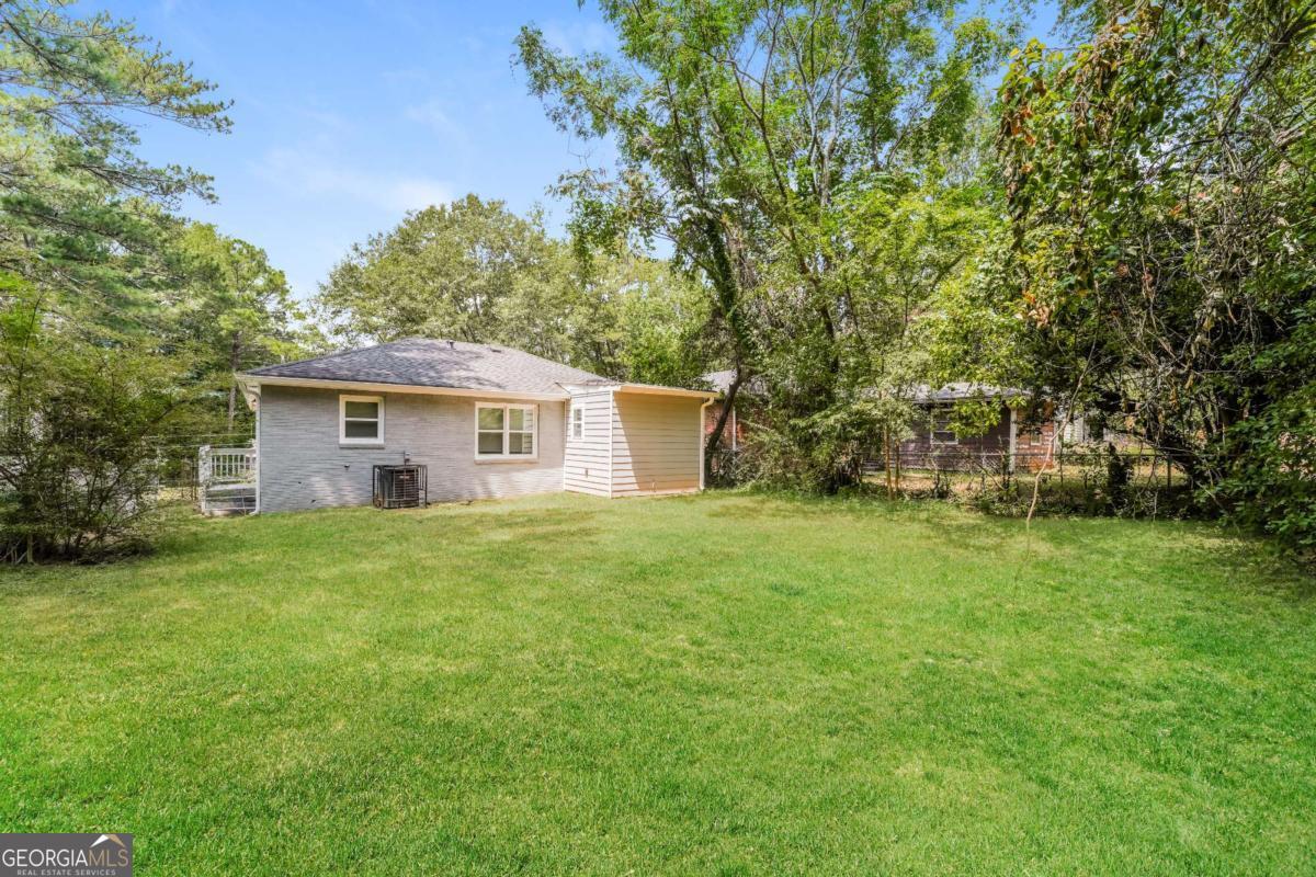 1174 Dolphin Drive SW Atlanta GA 30311