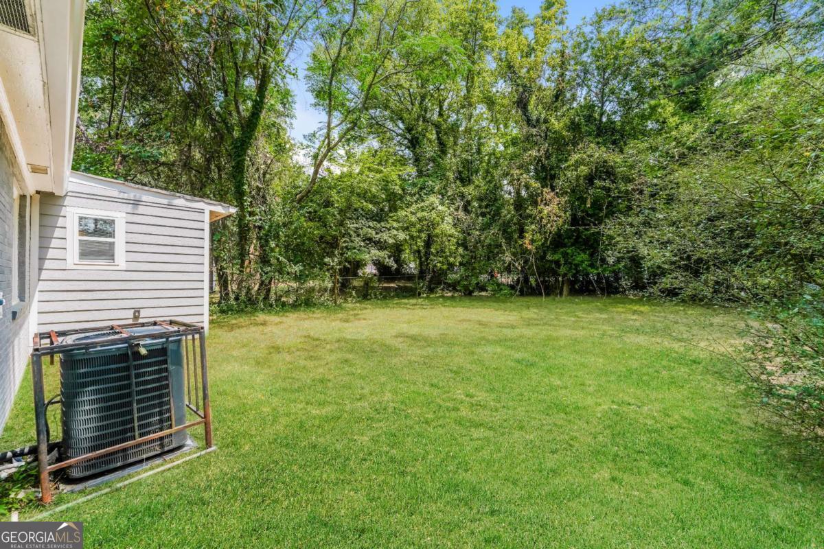 1174 Dolphin Drive SW Atlanta GA 30311
