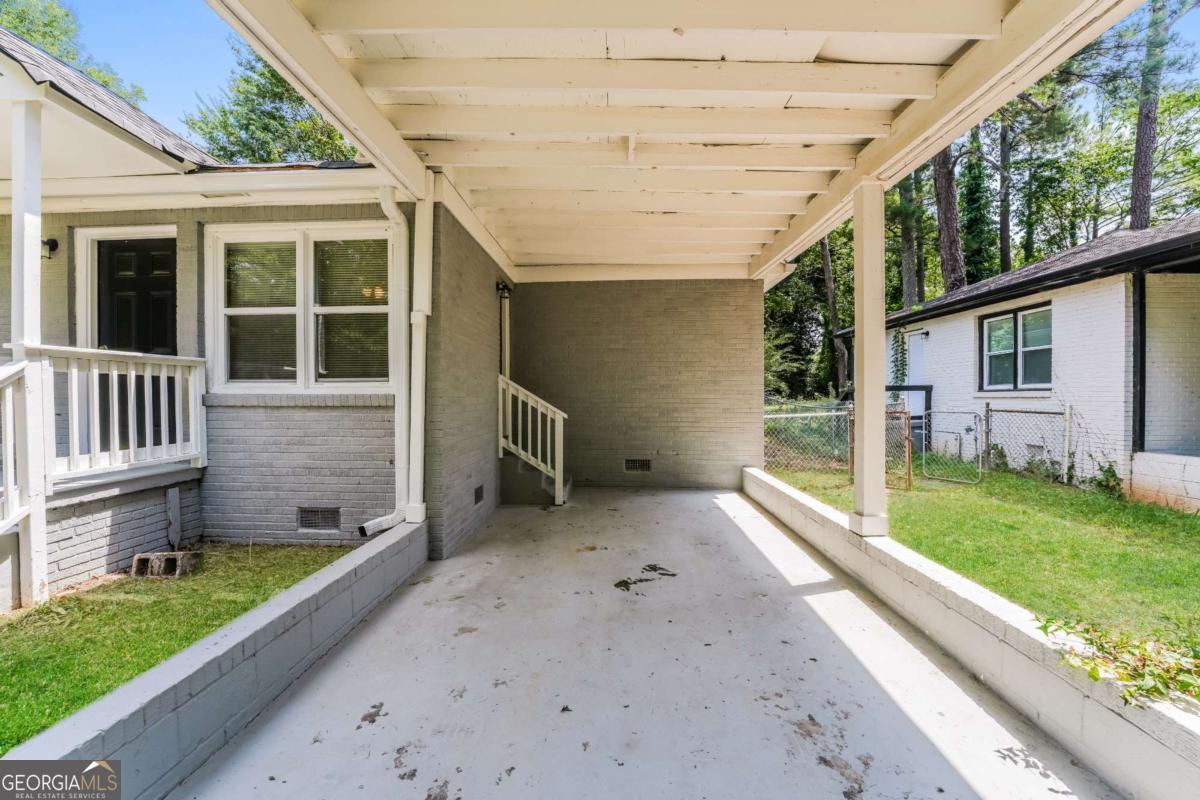 1174 Dolphin Drive SW Atlanta GA 30311