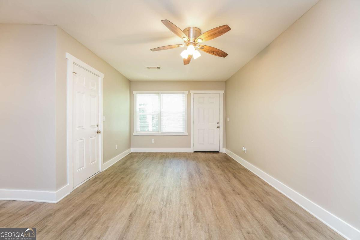 1174 Dolphin Drive SW Atlanta GA 30311