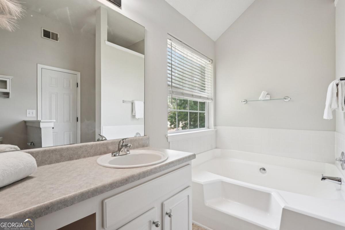 5316 Rolling Meadow Drive Powder Springs GA 30127