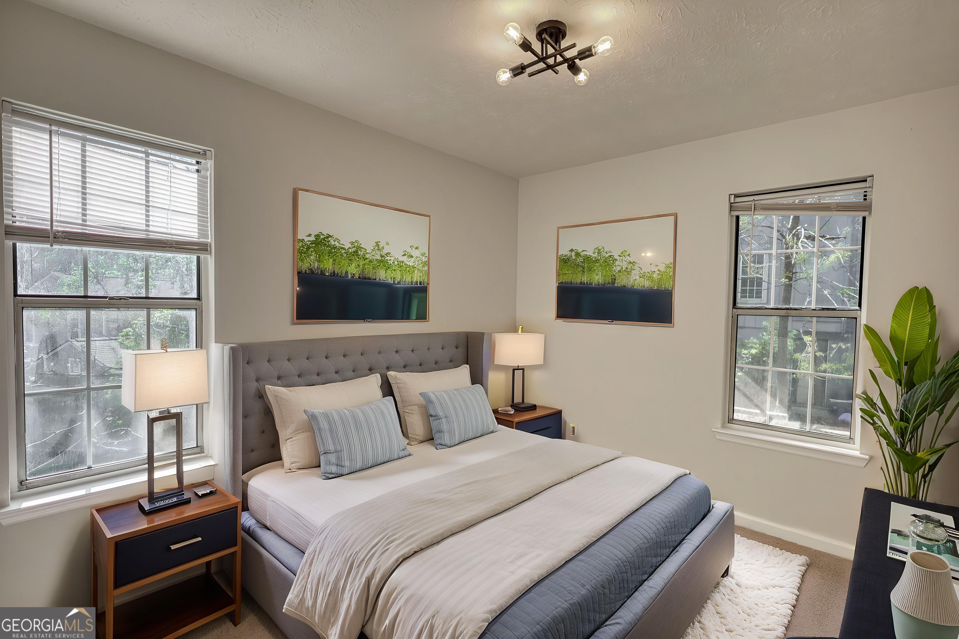 502 N Summit Stone Mountain GA 30083