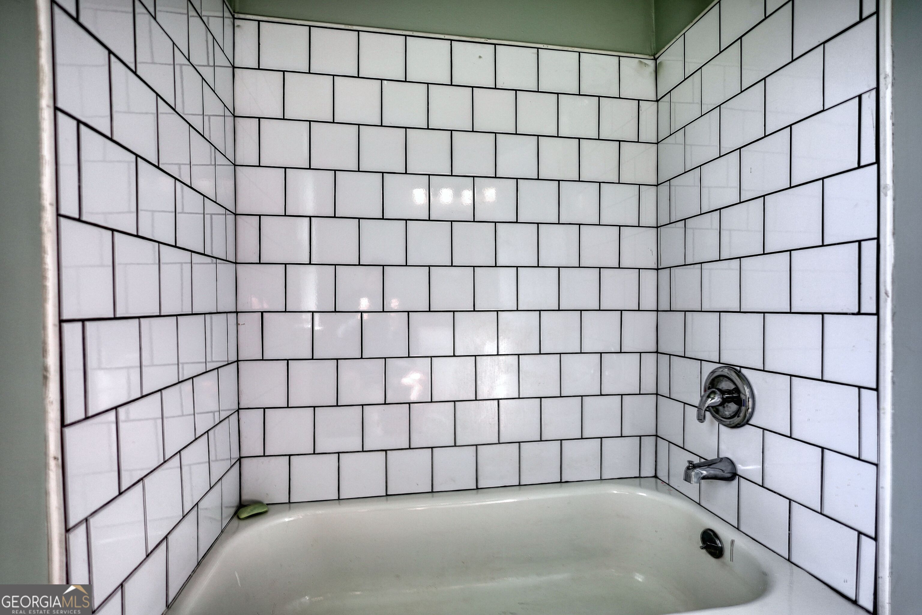 502 N Summit Stone Mountain GA 30083