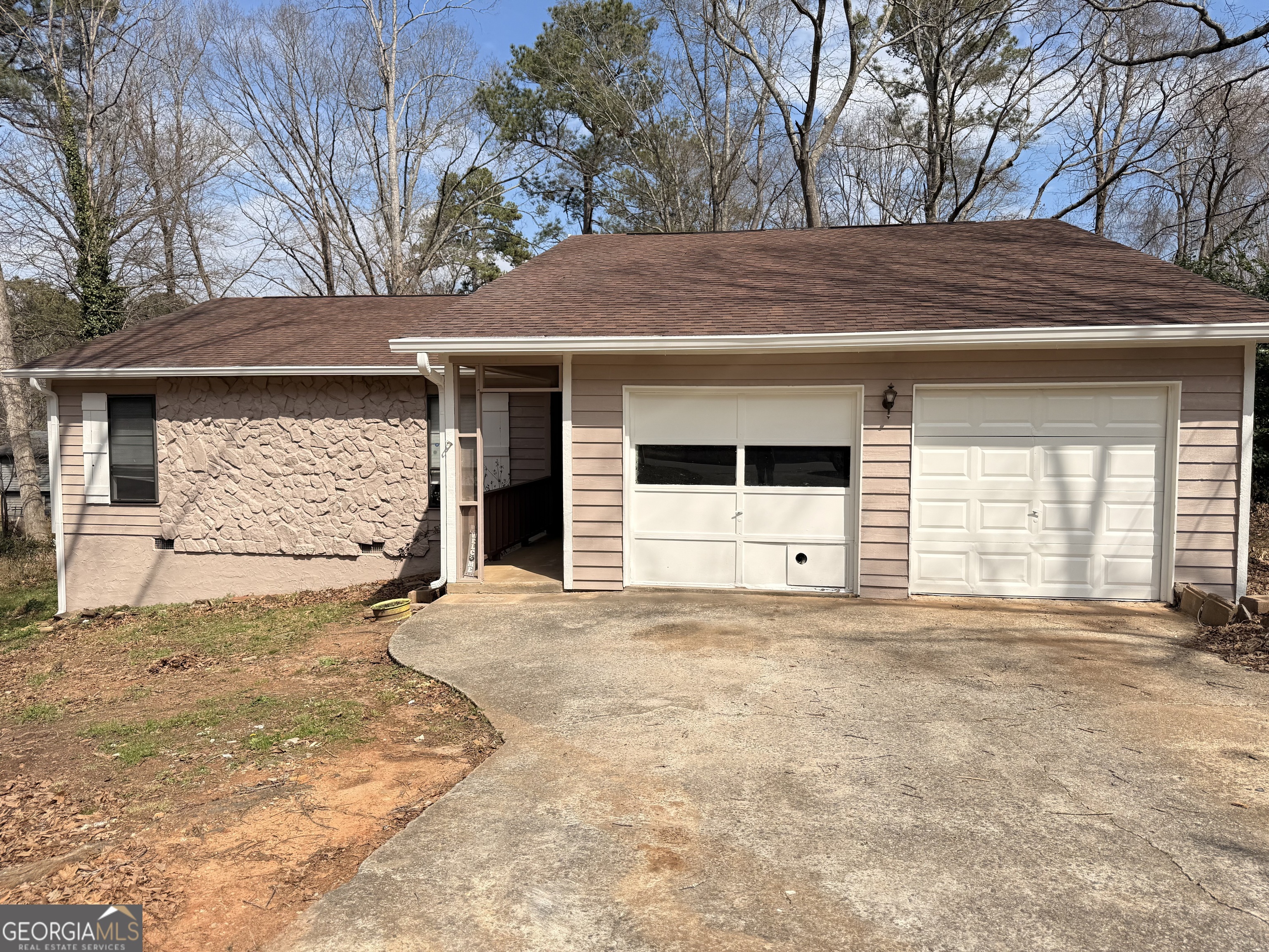 6928 Babbling Brook Drive Rex GA 30273