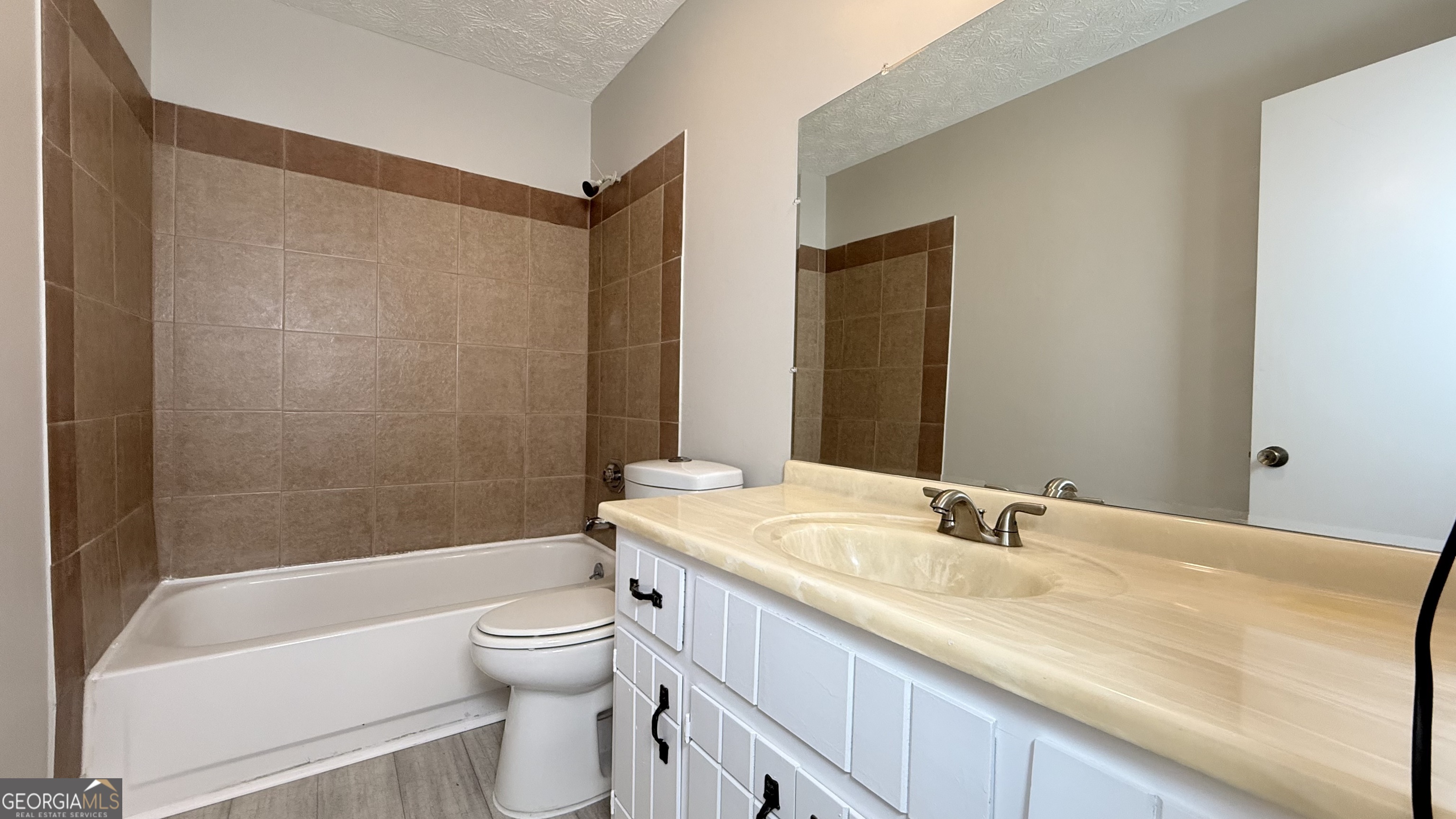 6928 Babbling Brook Drive Rex GA 30273