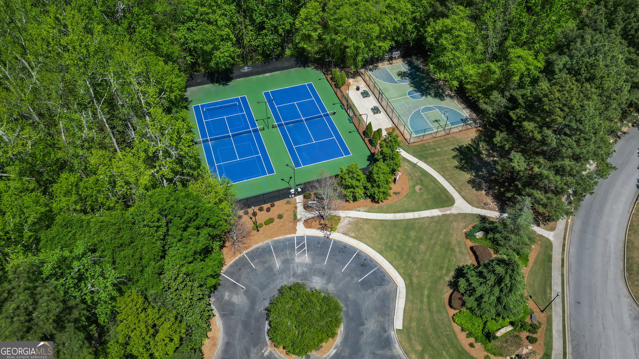 1112 Oakhurst Trail Lawrenceville GA 30043