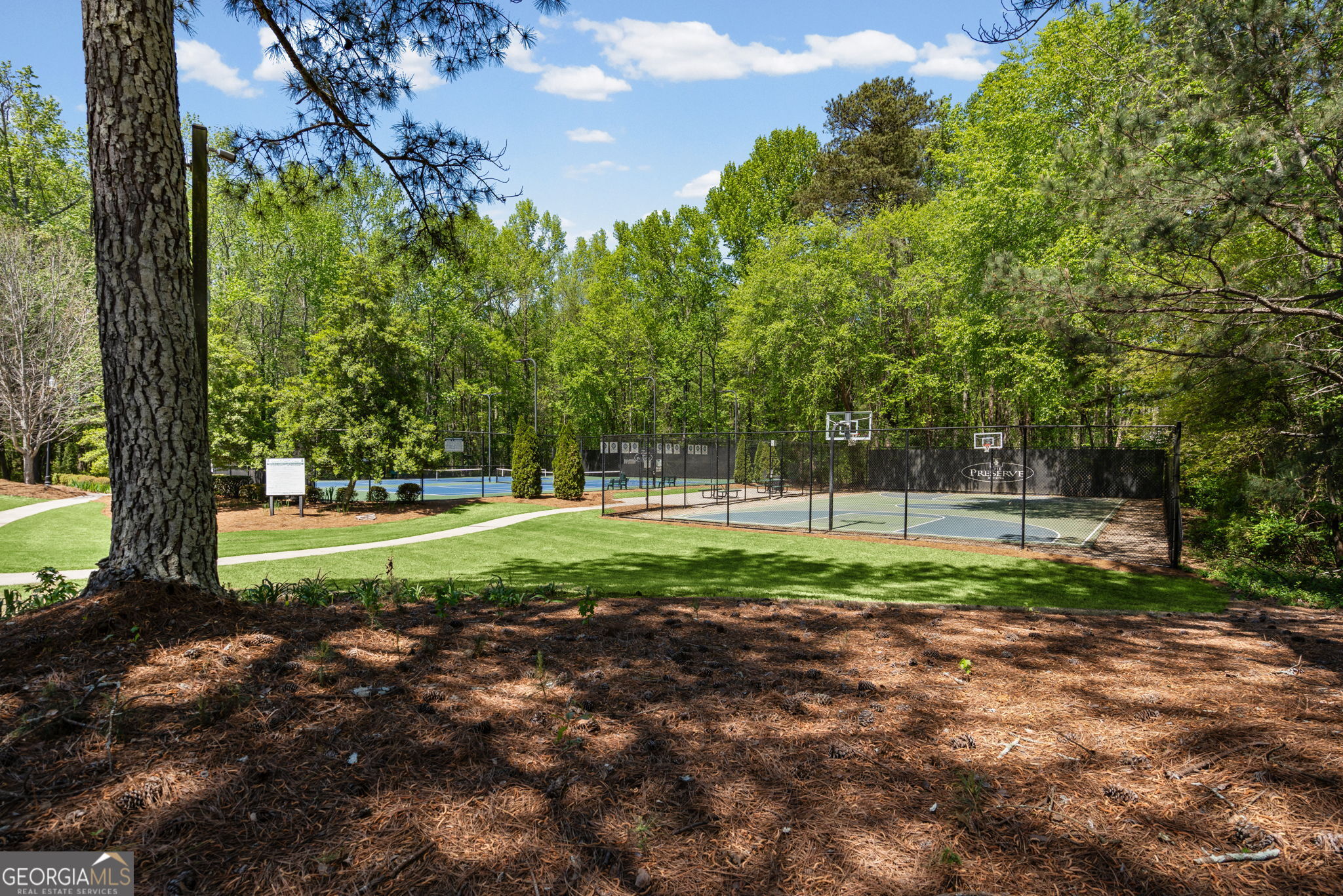 1112 Oakhurst Trail Lawrenceville GA 30043
