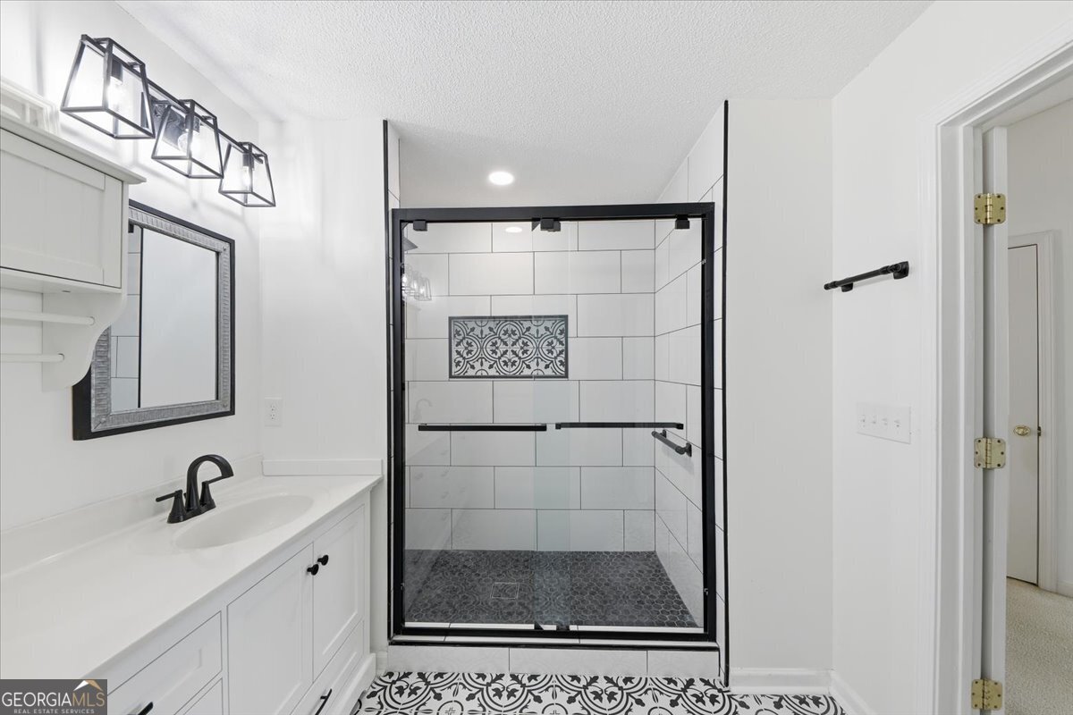 213 Kenninghall Lane SE Smyrna GA 30082