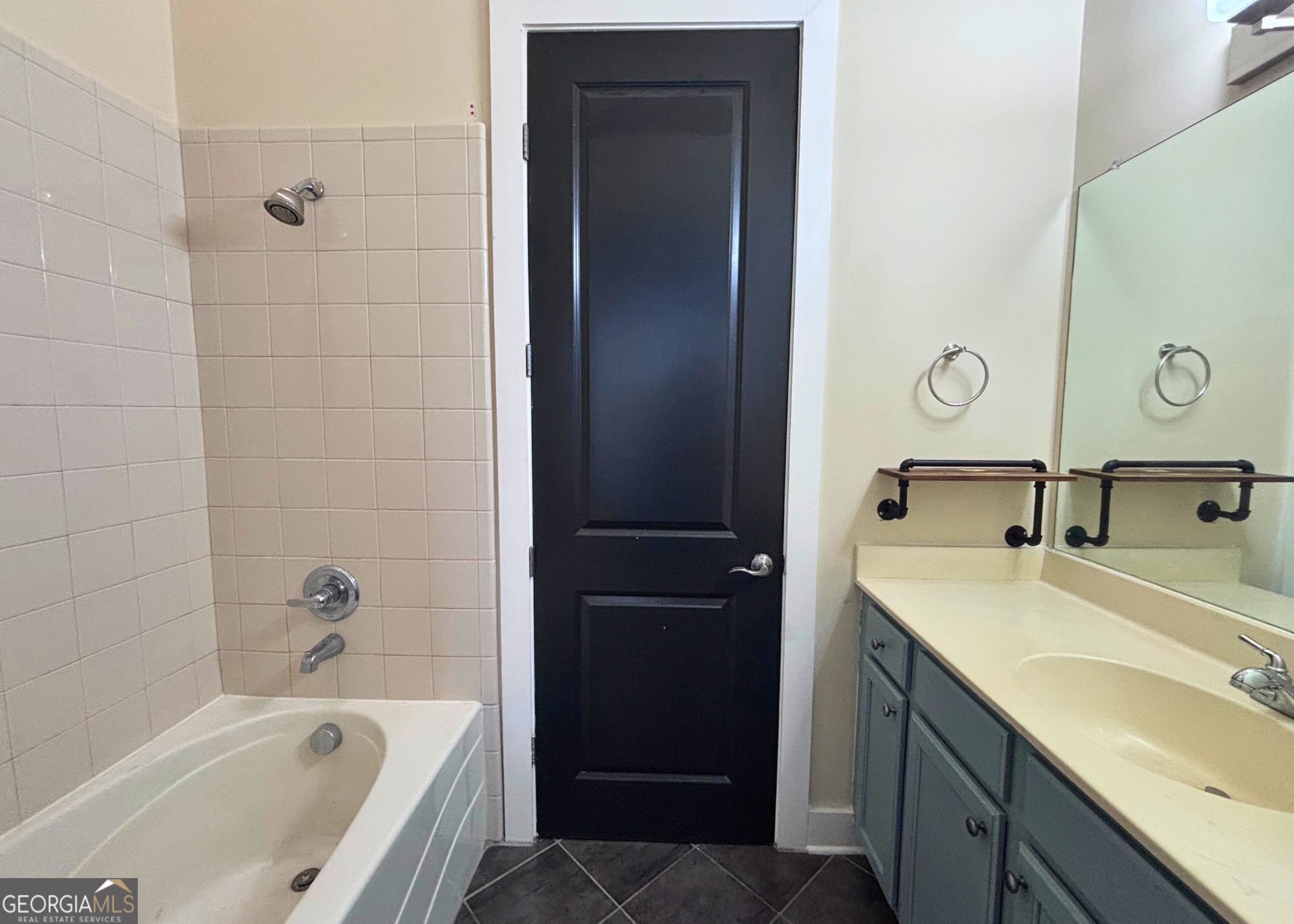 1195 Milton Terrace SE Atlanta GA 30315