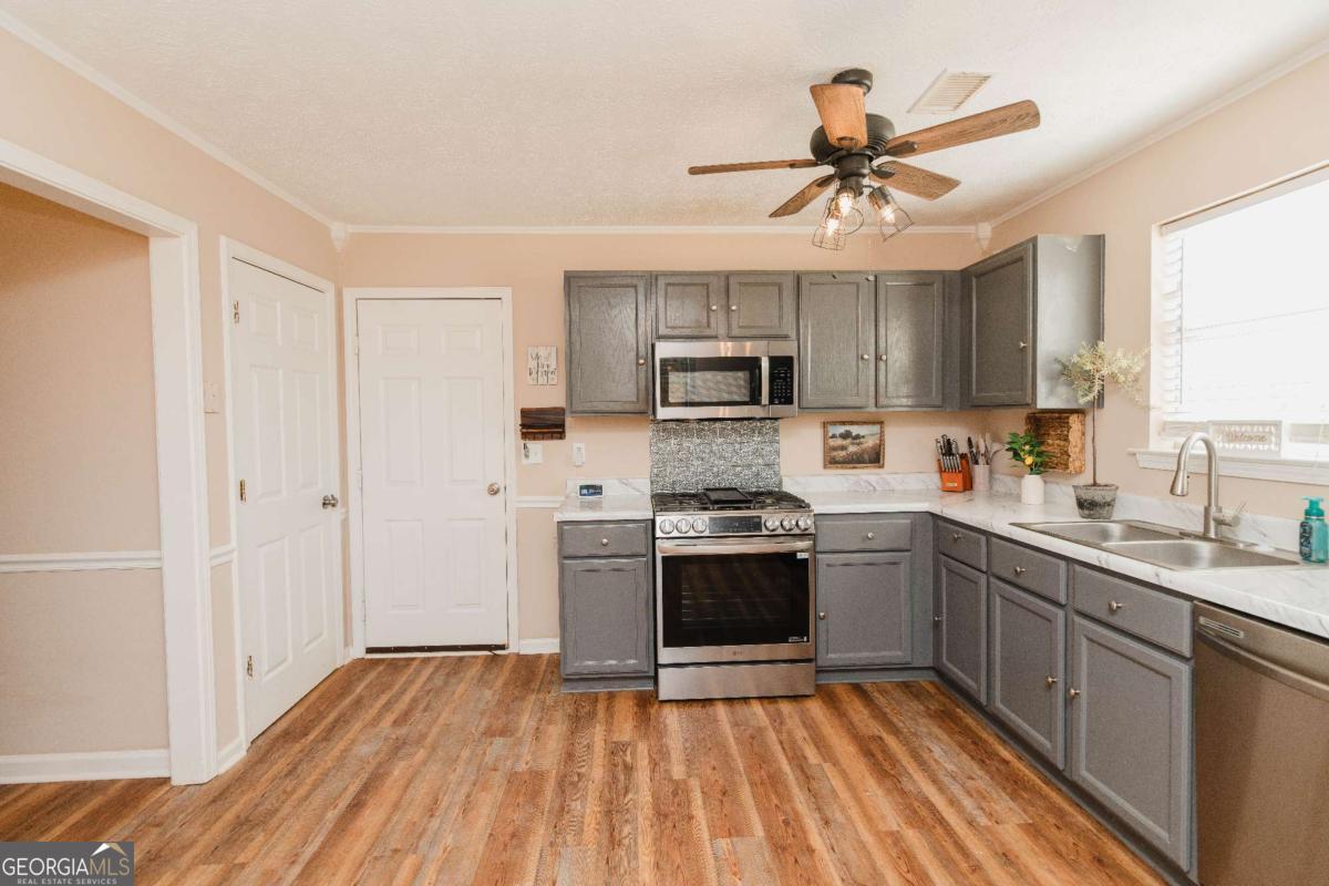 8724 Post Oak Drive Winston GA 30187