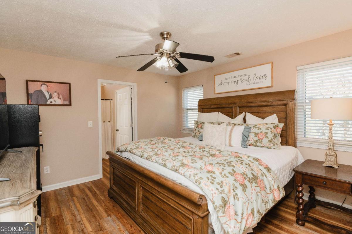 8724 Post Oak Drive Winston GA 30187