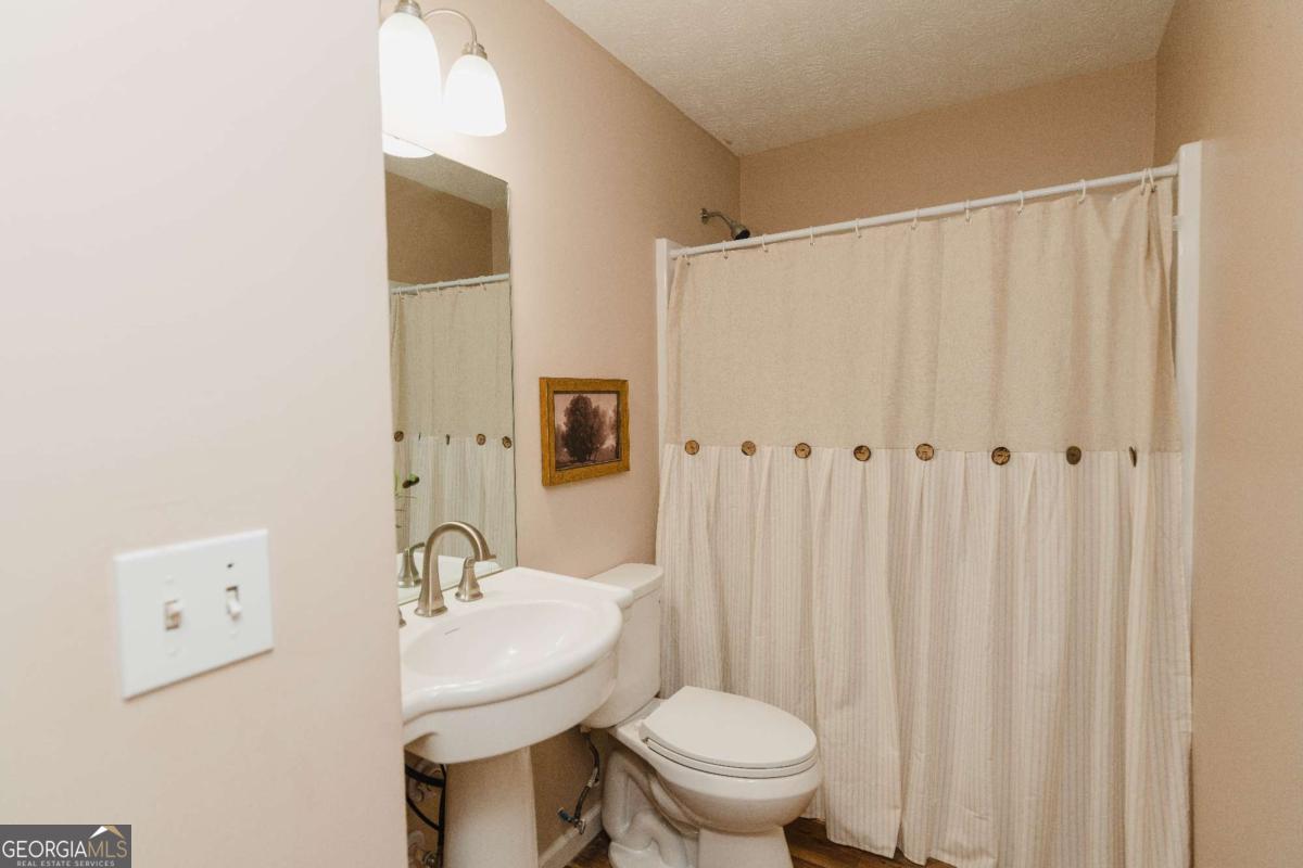 8724 Post Oak Drive Winston GA 30187