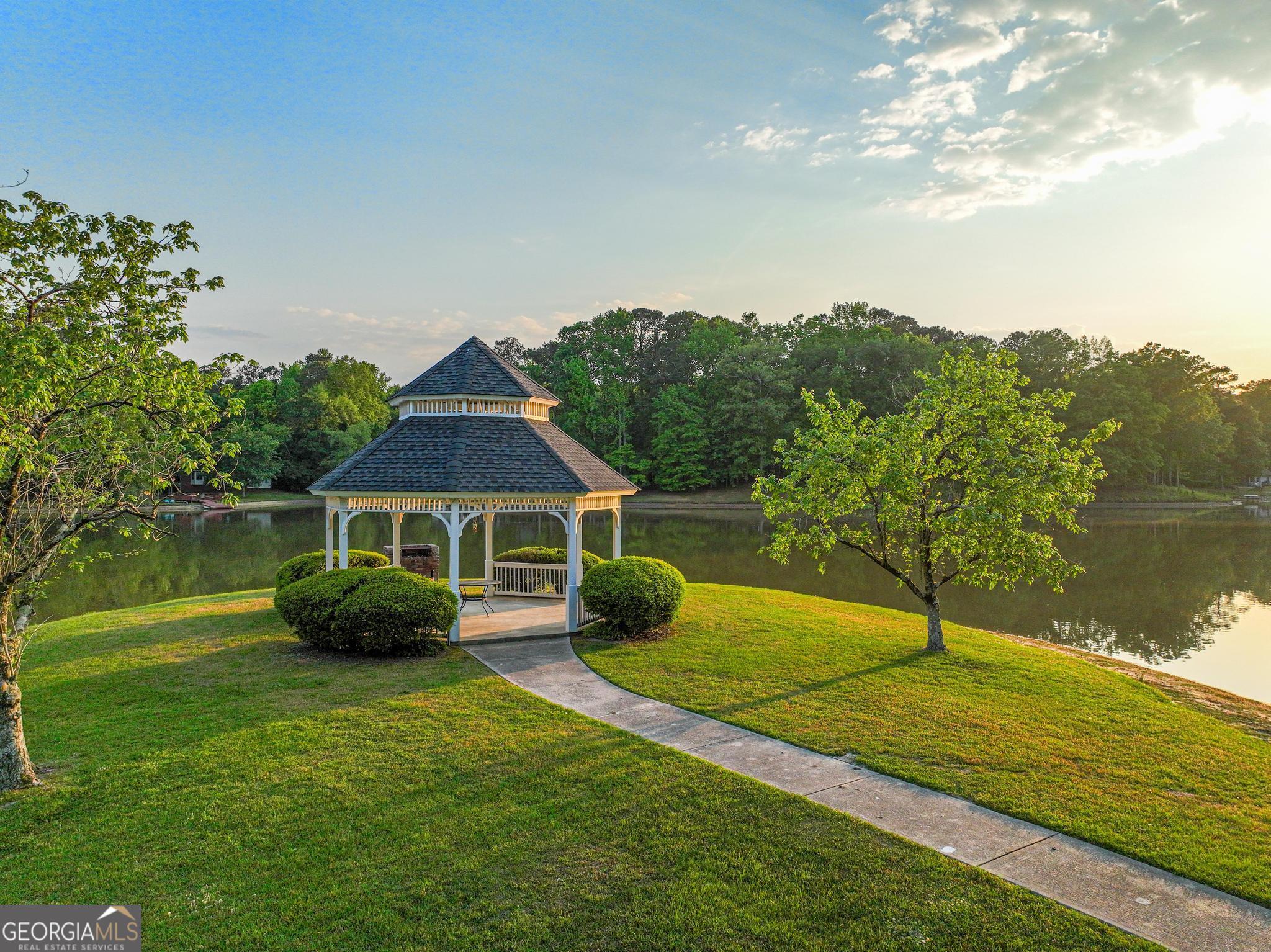 285 Pendleton Trail Tyrone GA 30290