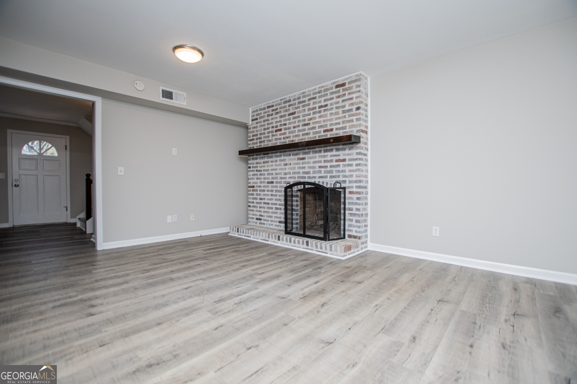 541 N White Street Carrollton GA 30117