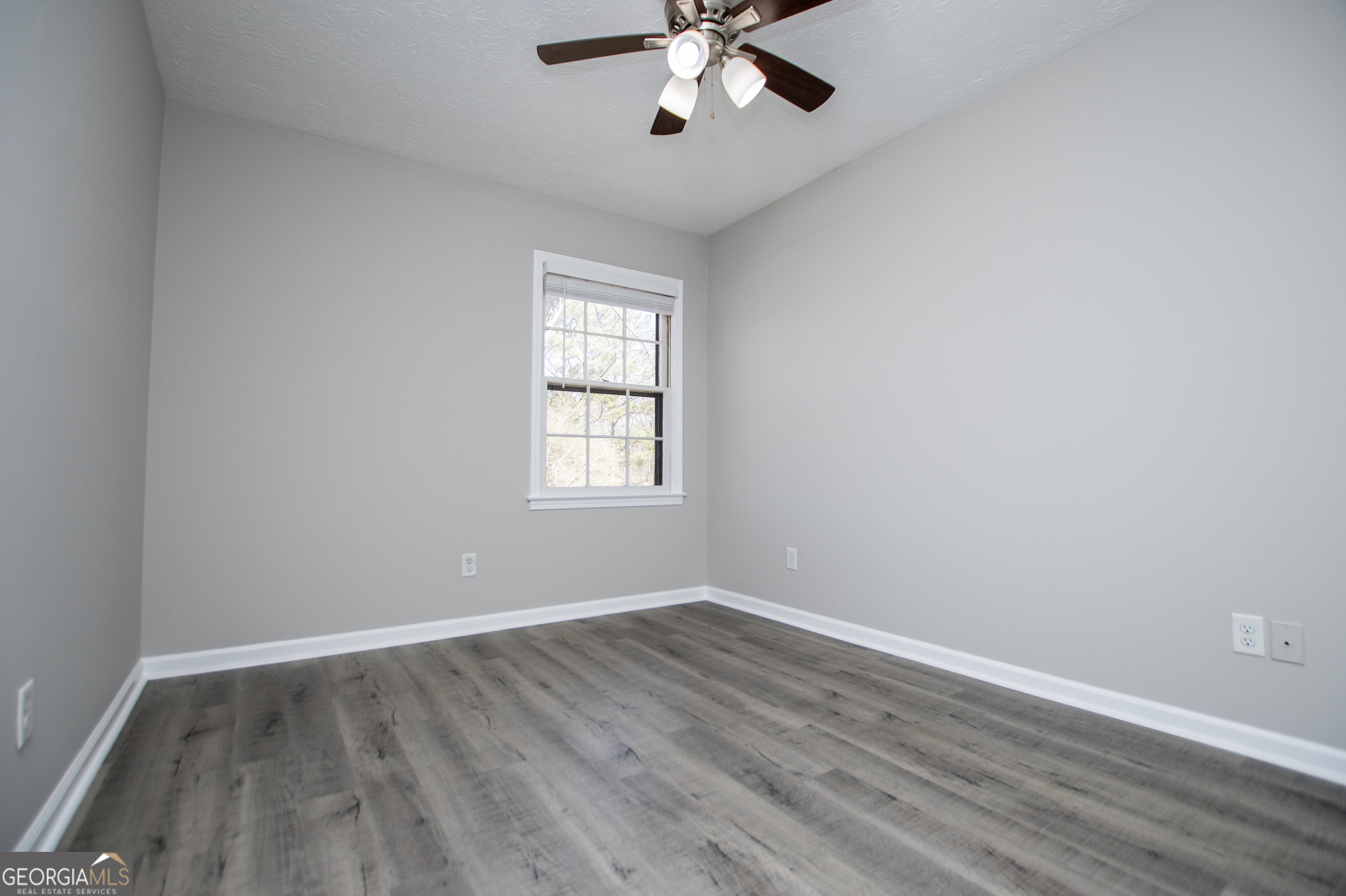 541 N White Street Carrollton GA 30117