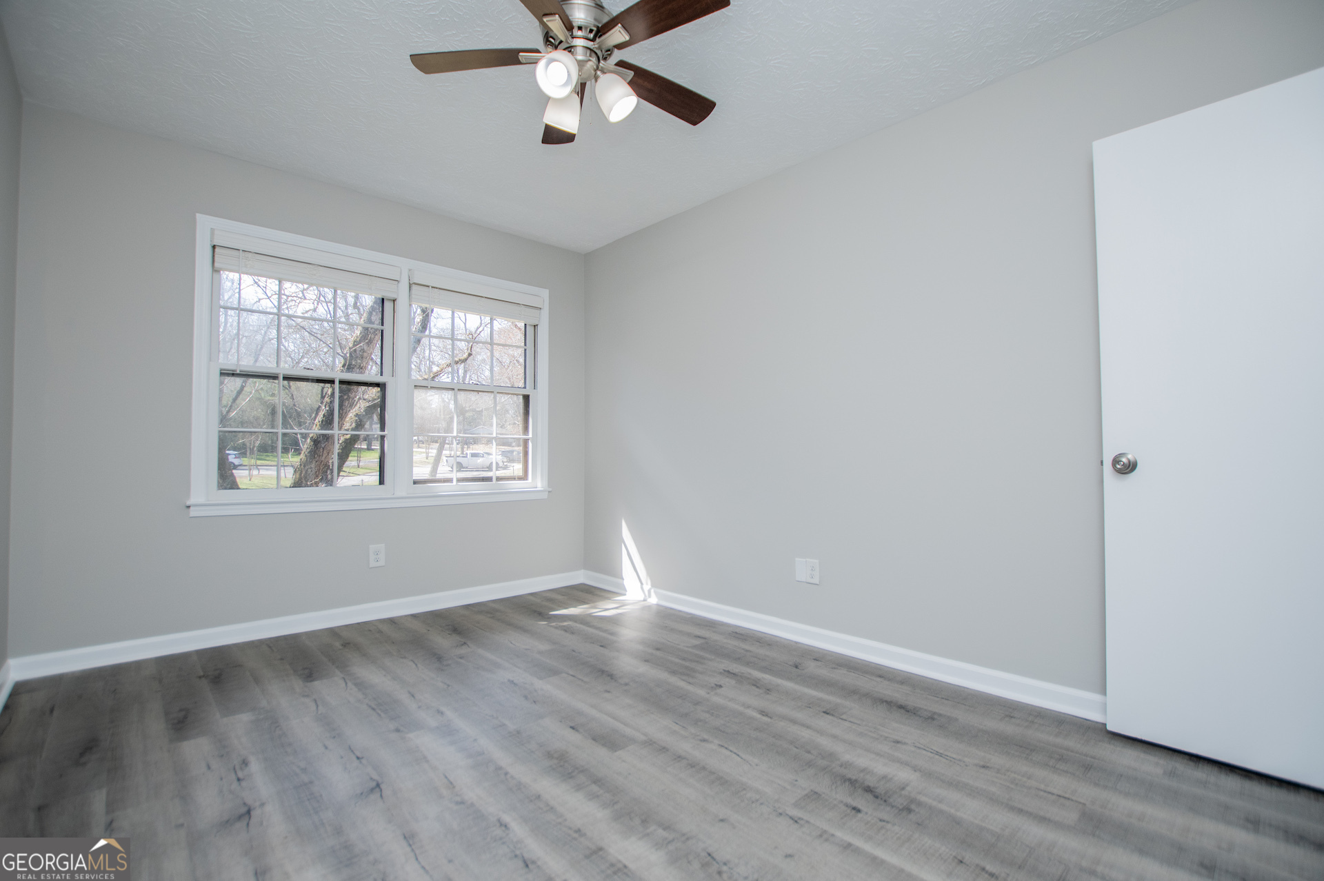 541 N White Street Carrollton GA 30117