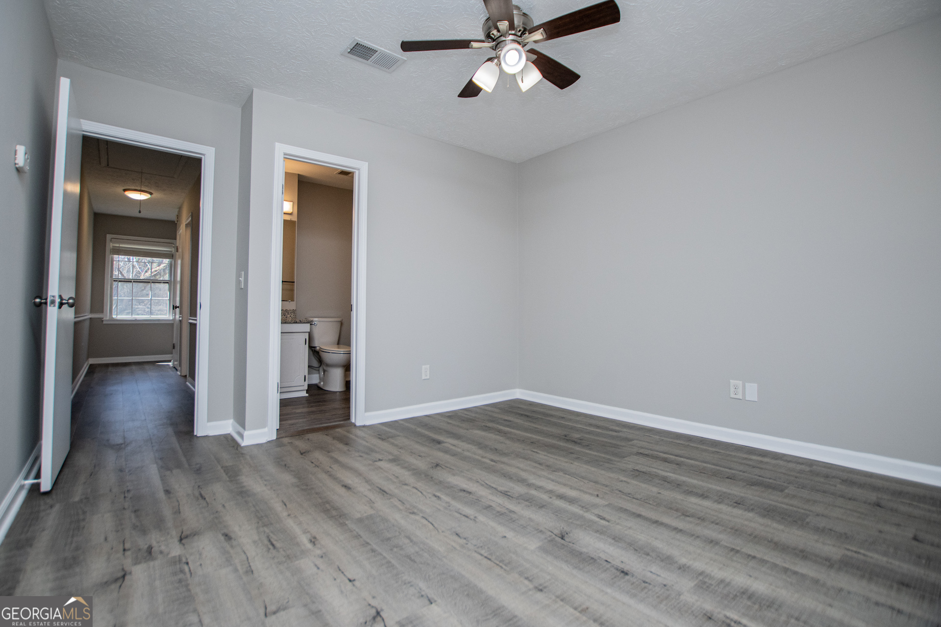 541 N White Street Carrollton GA 30117