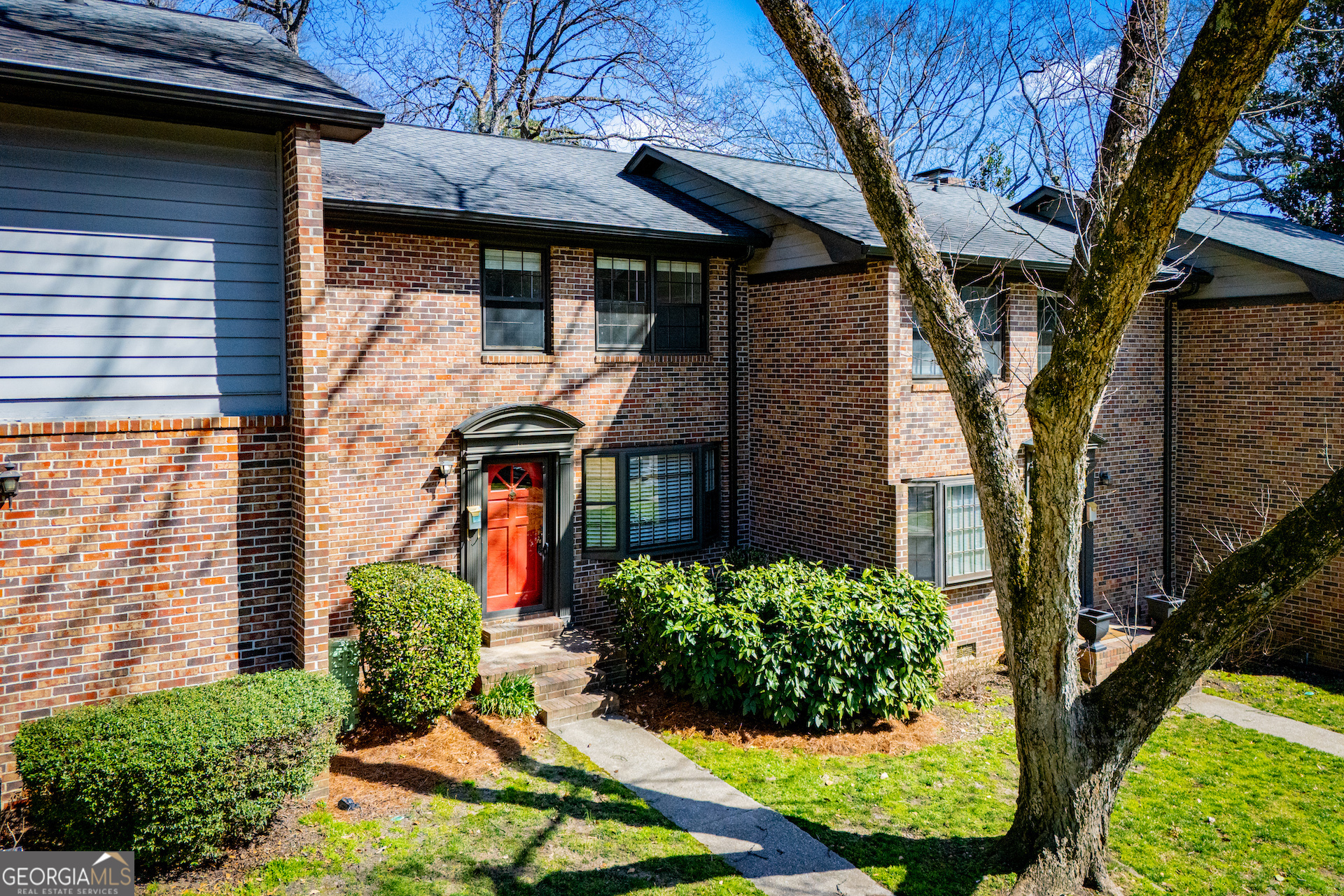 541 N White Street Carrollton GA 30117