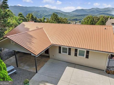 30 Chancey Ridge Drive Hiawassee GA 30546