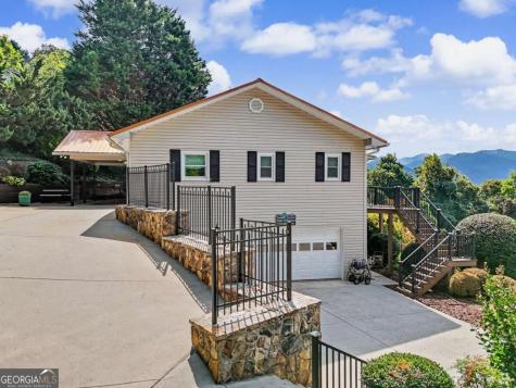 30 Chancey Ridge Drive Hiawassee GA 30546