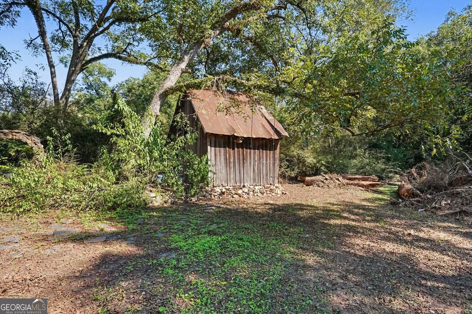 142 Beaty Street Flovilla GA 30216