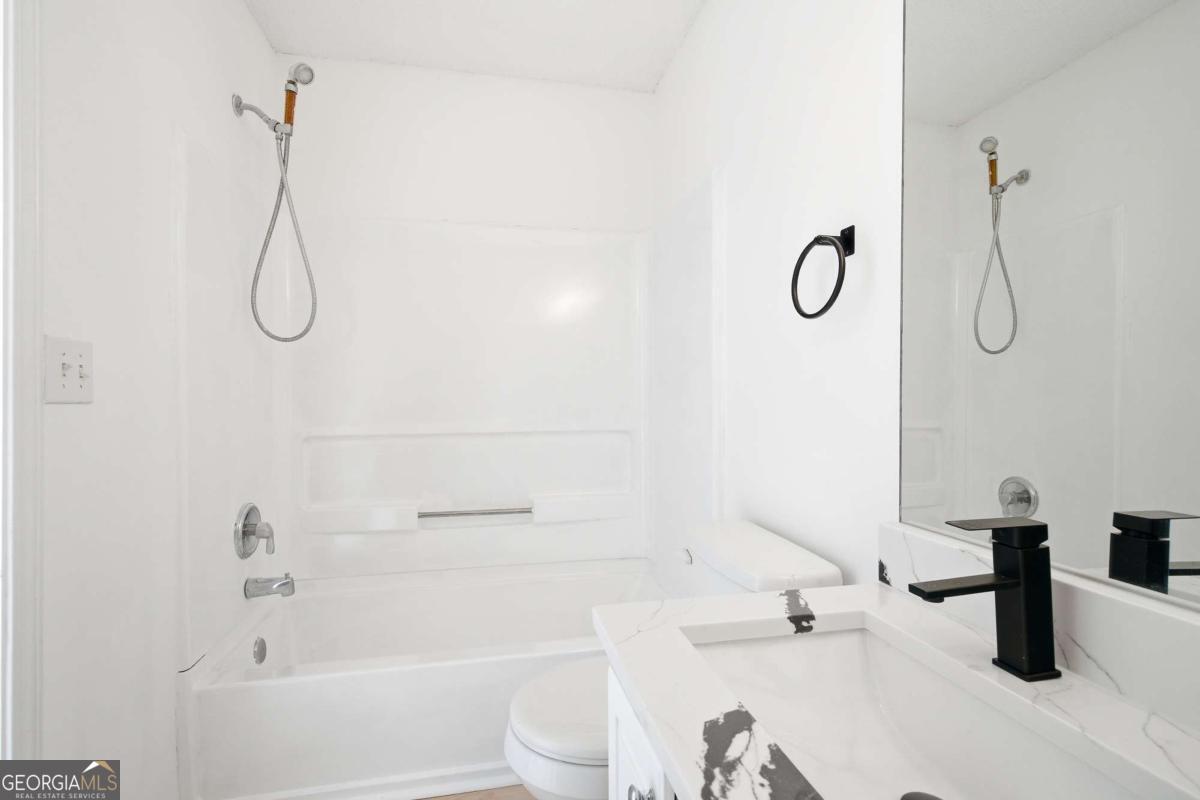2135 Kilmington Square Alpharetta GA 30009