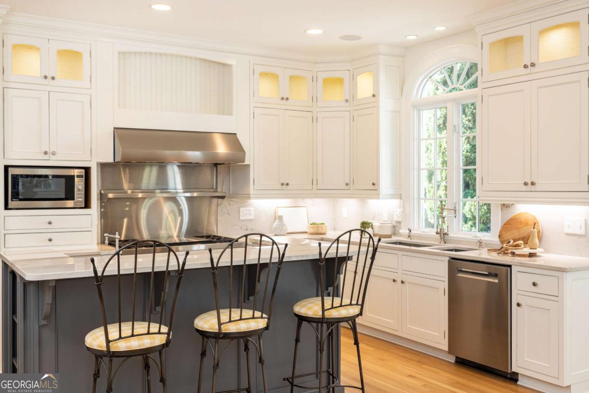 11 Park Circle NE Atlanta GA 30305