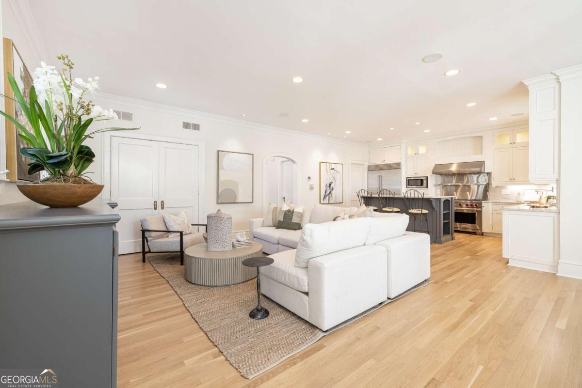 11 Park Circle NE Atlanta GA 30305