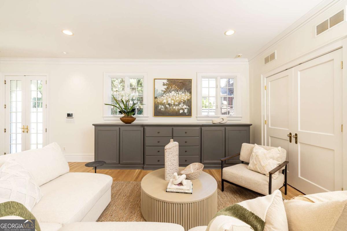 11 Park Circle NE Atlanta GA 30305