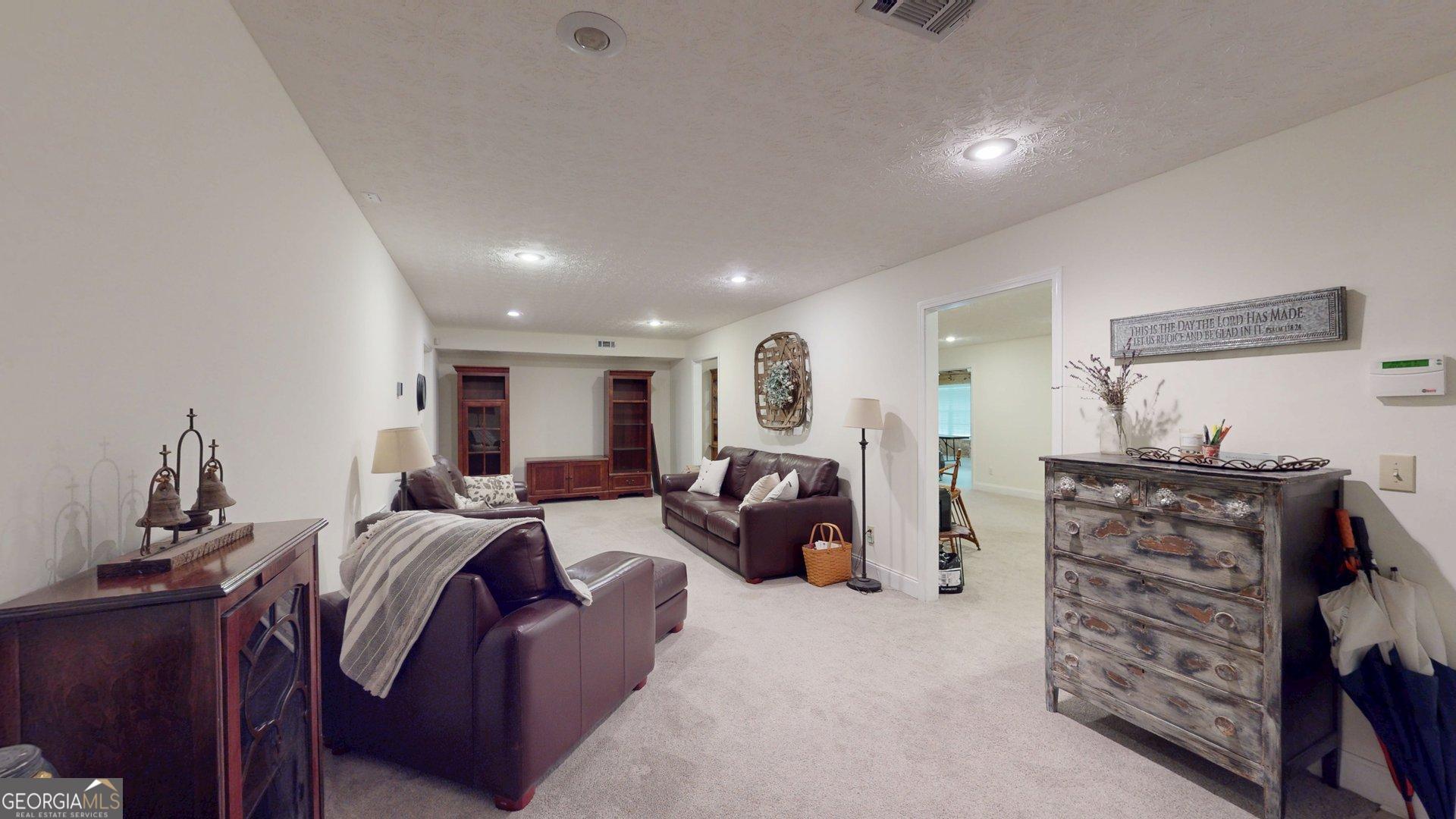 1821 Wesleyan Lane Loganville GA 30052