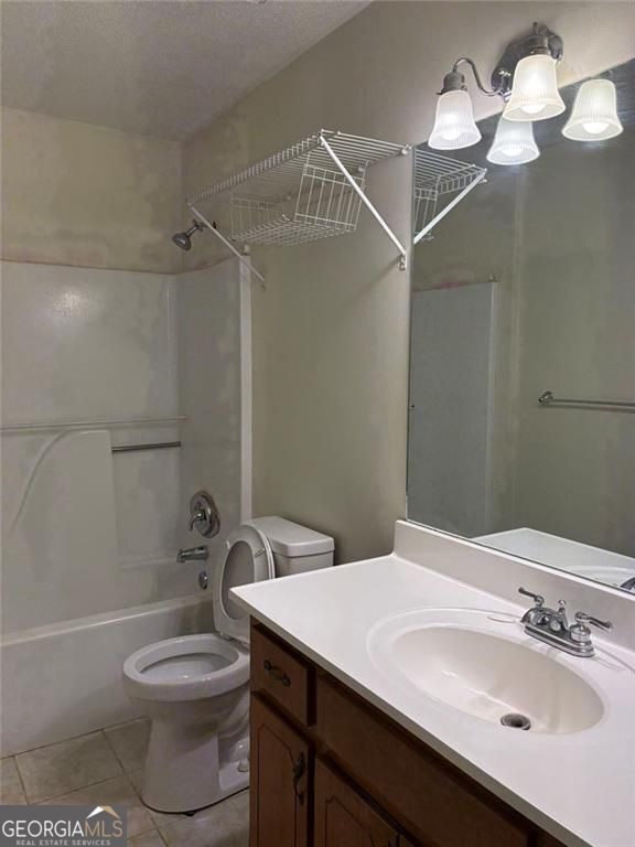 126 Oak Circle Stockbridge GA 30281