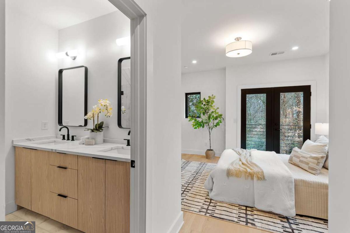 1169 Penny Lane Atlanta GA 30329