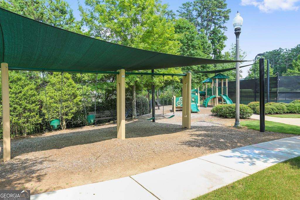 1364 Kilmarnock Point NW Kennesaw GA 30152