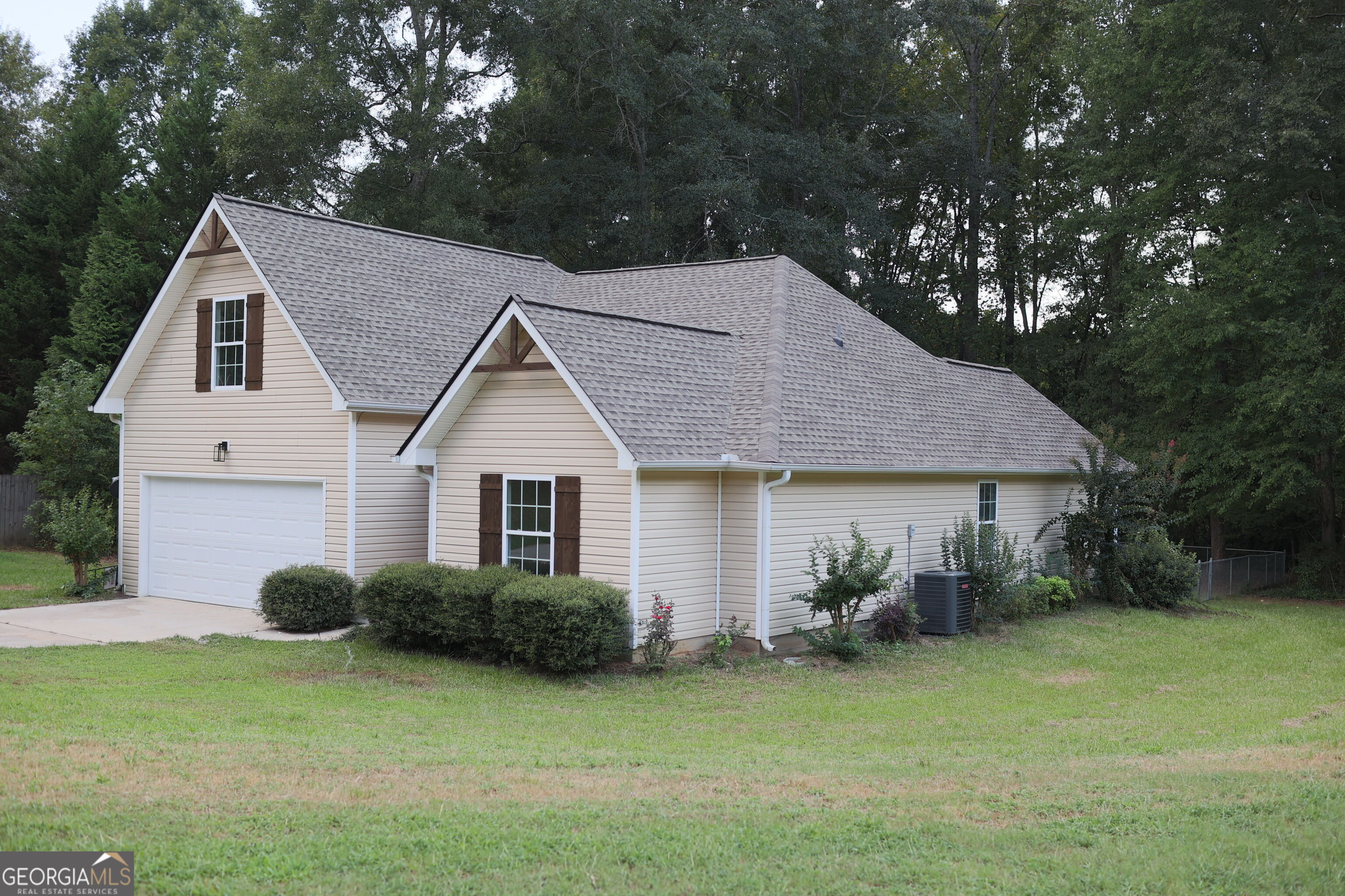 61 Concord Court N Concord GA 30206