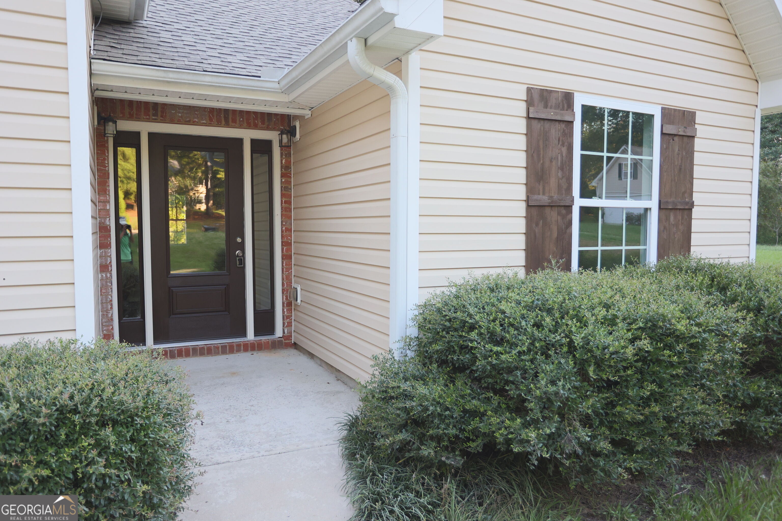 61 Concord Court N Concord GA 30206