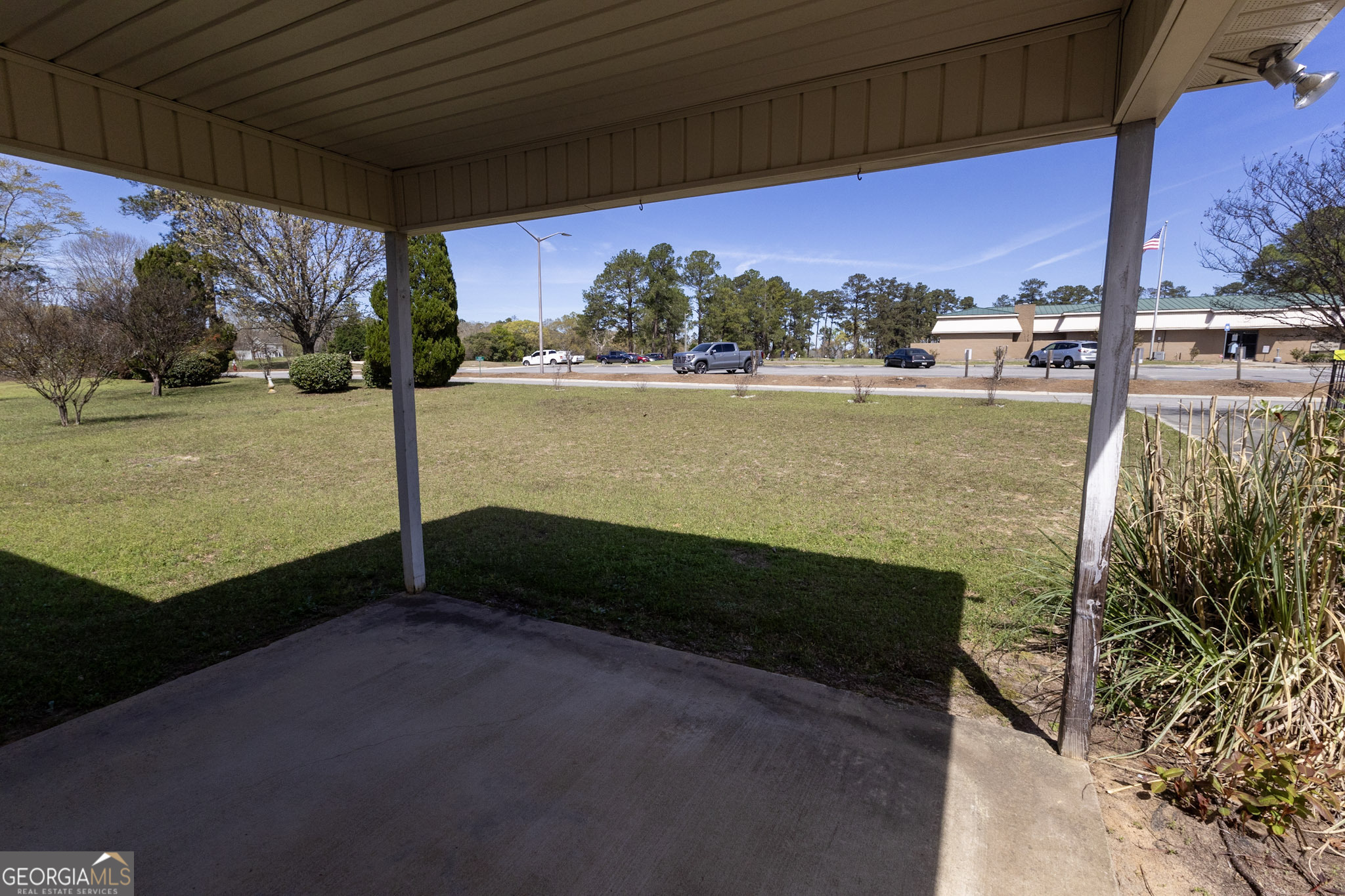 401 Links View Drive Bonaire GA 31005