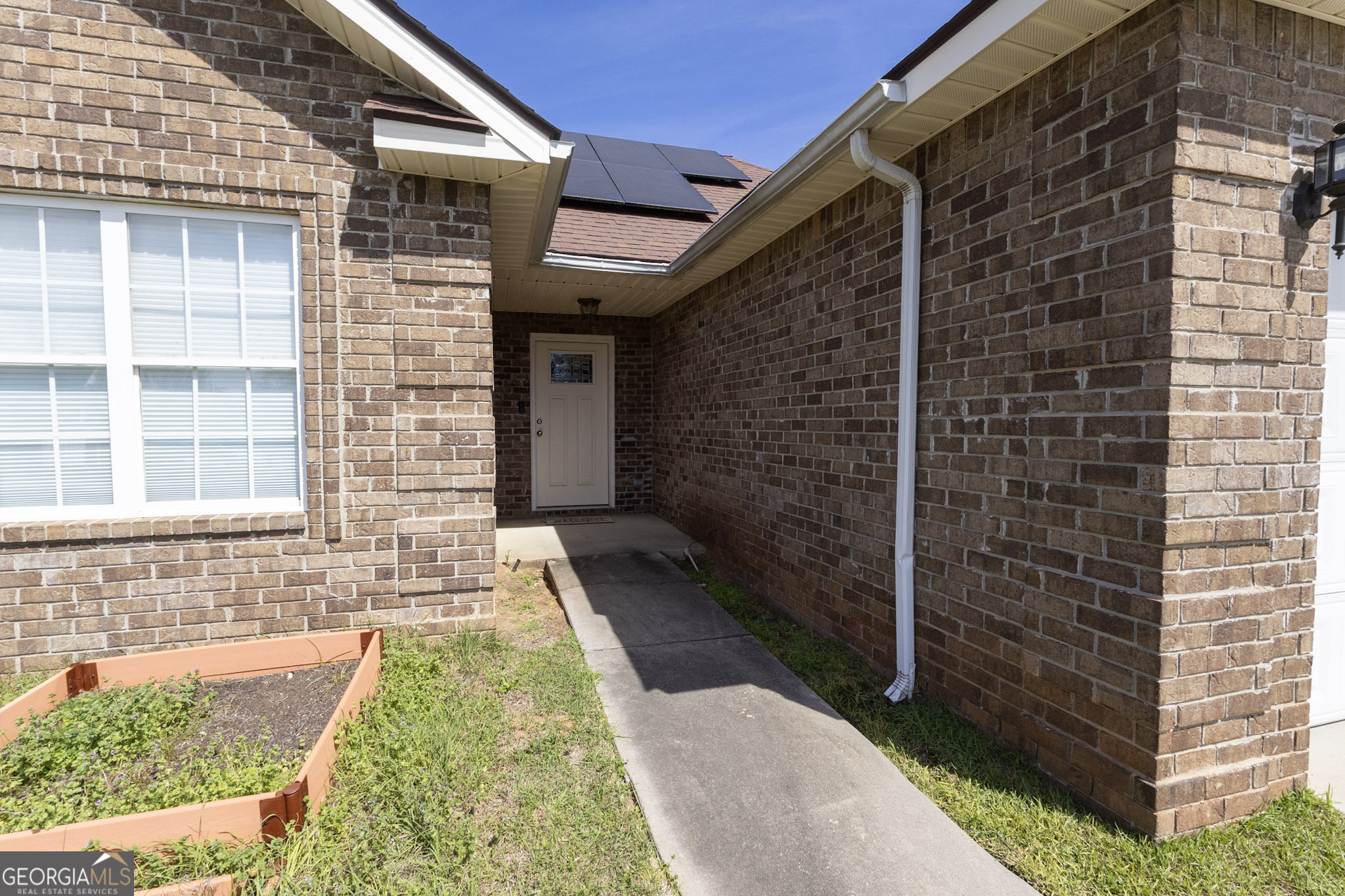 401 Links View Drive Bonaire GA 31005