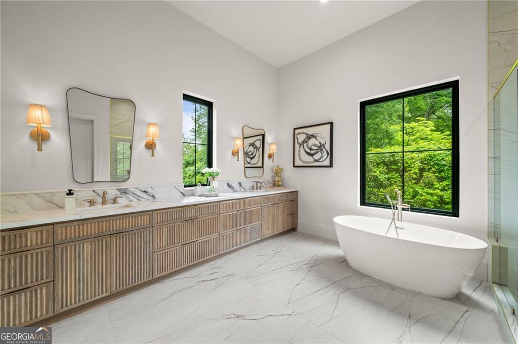 4845 Lansbury Drive Atlanta GA 30342