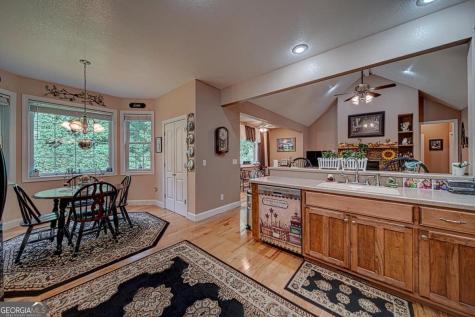 1514 Smithfield Lane Young Harris GA 30582