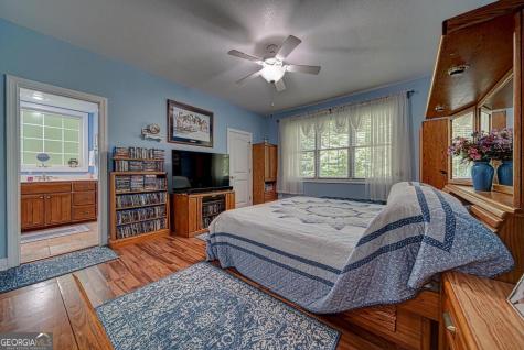 1514 Smithfield Lane Young Harris GA 30582