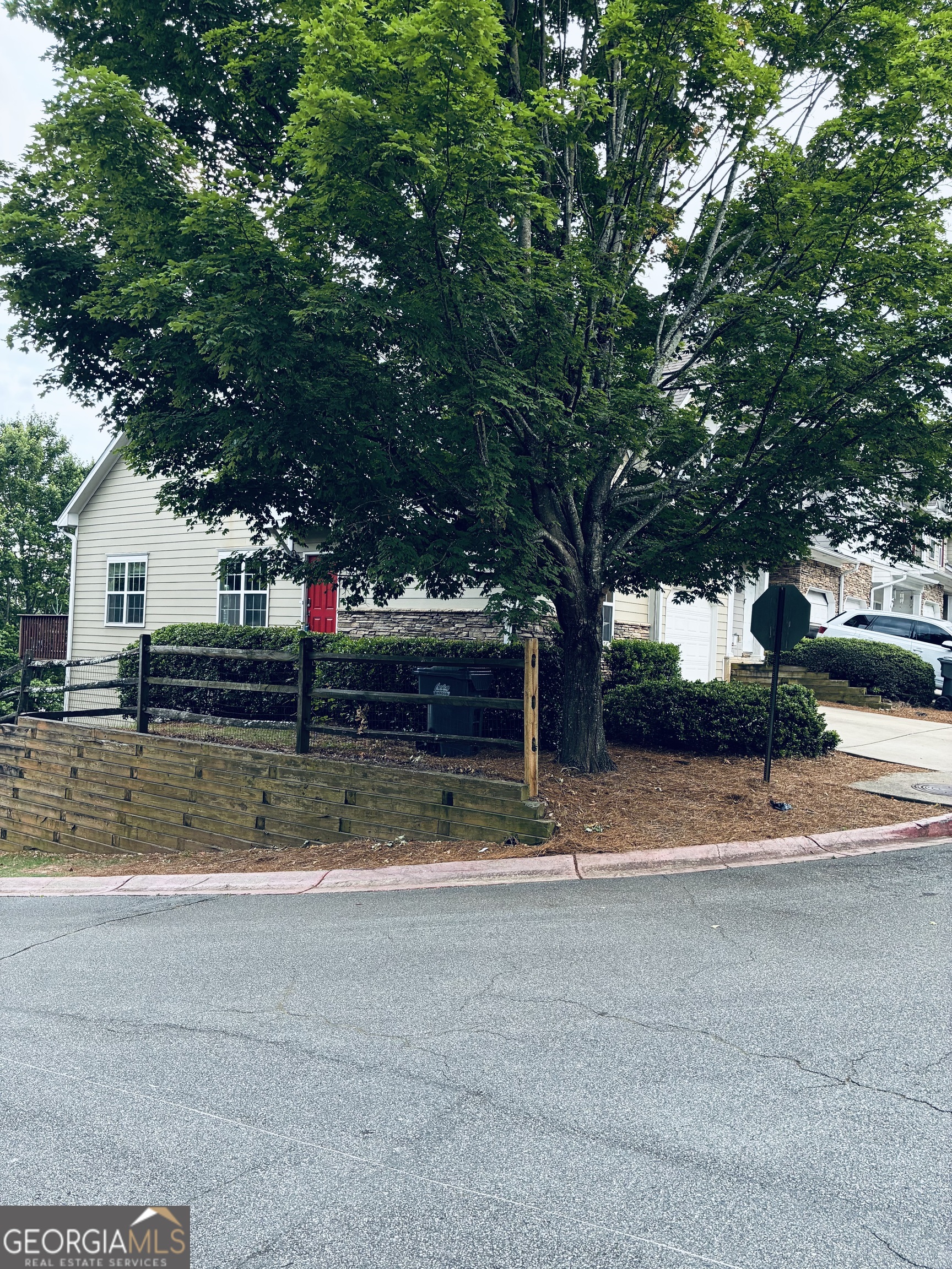 1901 Hoods Fort Circle NW Kennesaw GA 30144