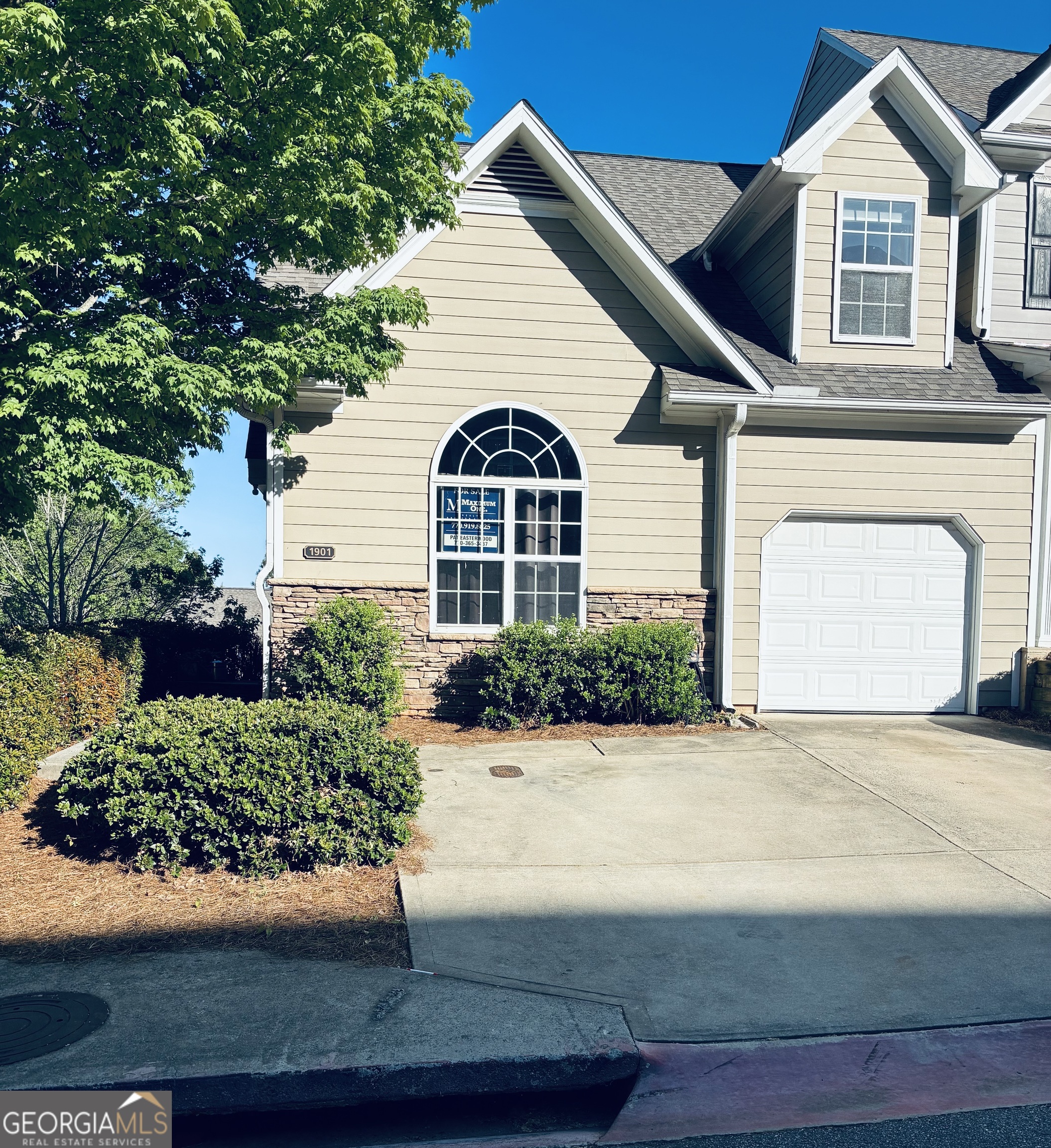 1901 Hoods Fort Circle NW Kennesaw GA 30144