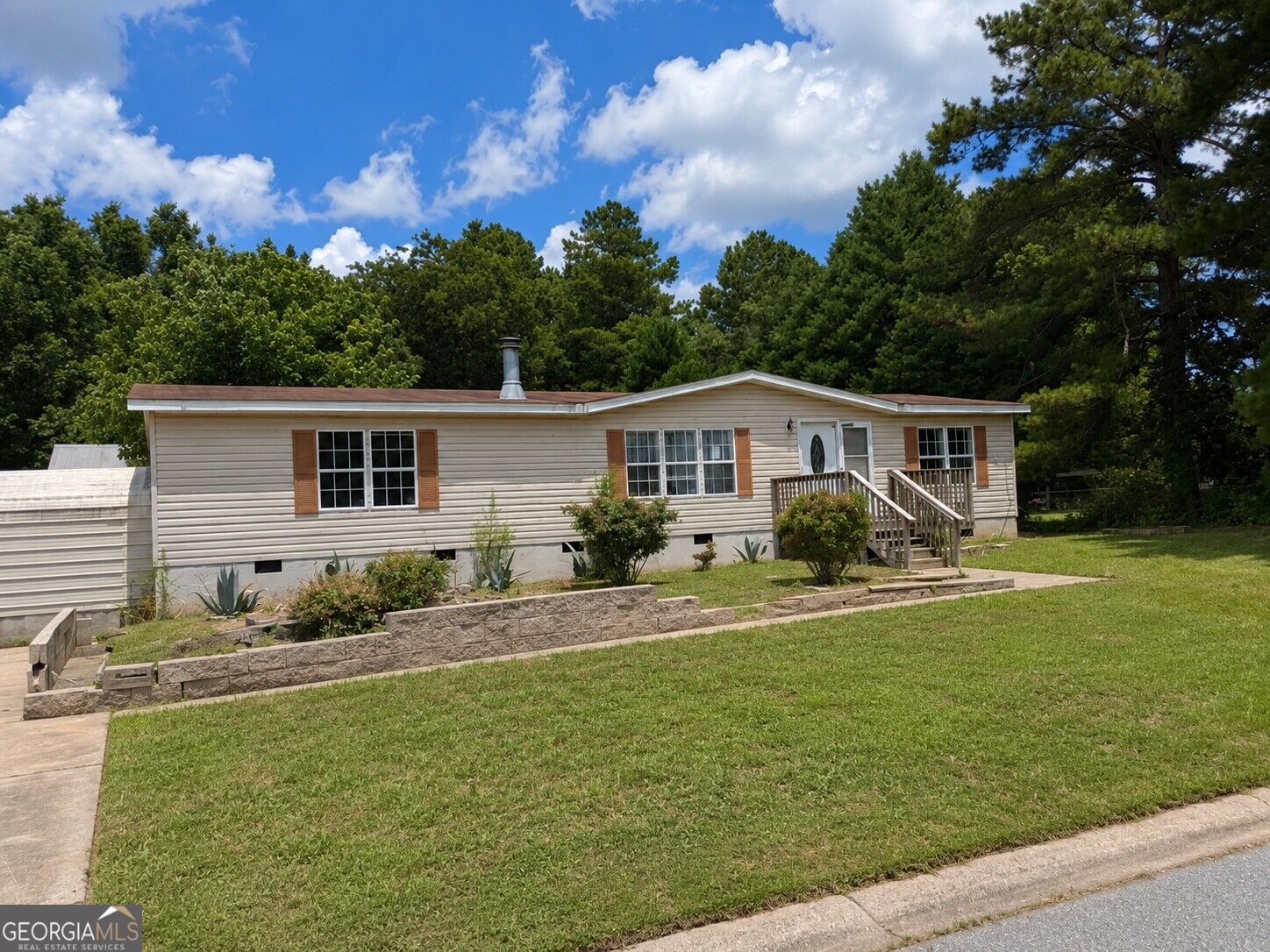 227 Hanover Drive Byron GA 31008