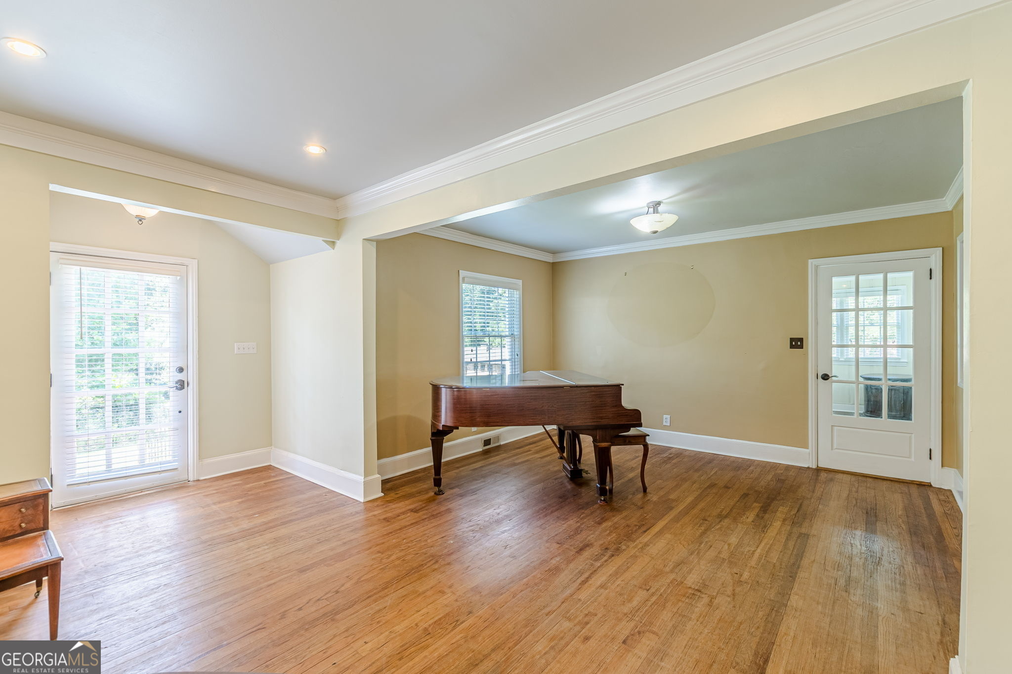 2367 Ridgeway Avenue Atlanta GA 30337