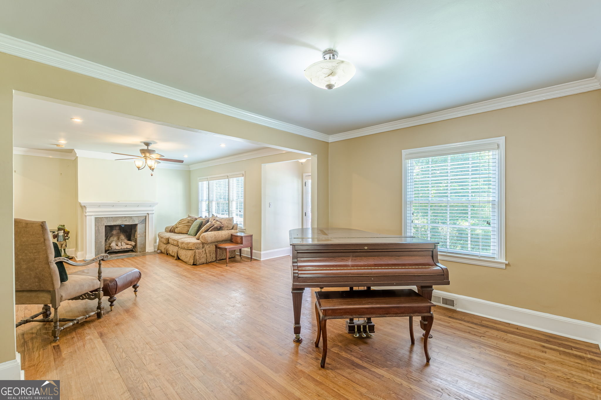 2367 Ridgeway Avenue Atlanta GA 30337