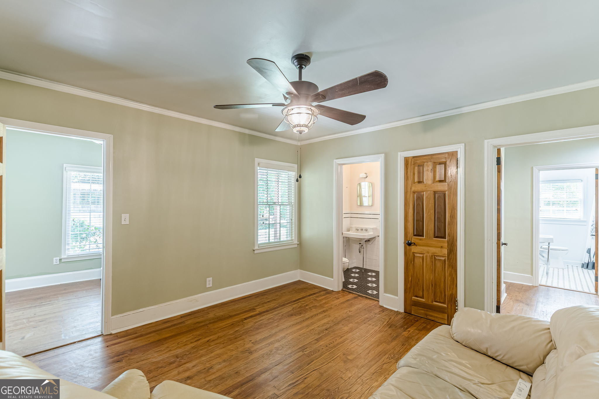 2367 Ridgeway Avenue Atlanta GA 30337