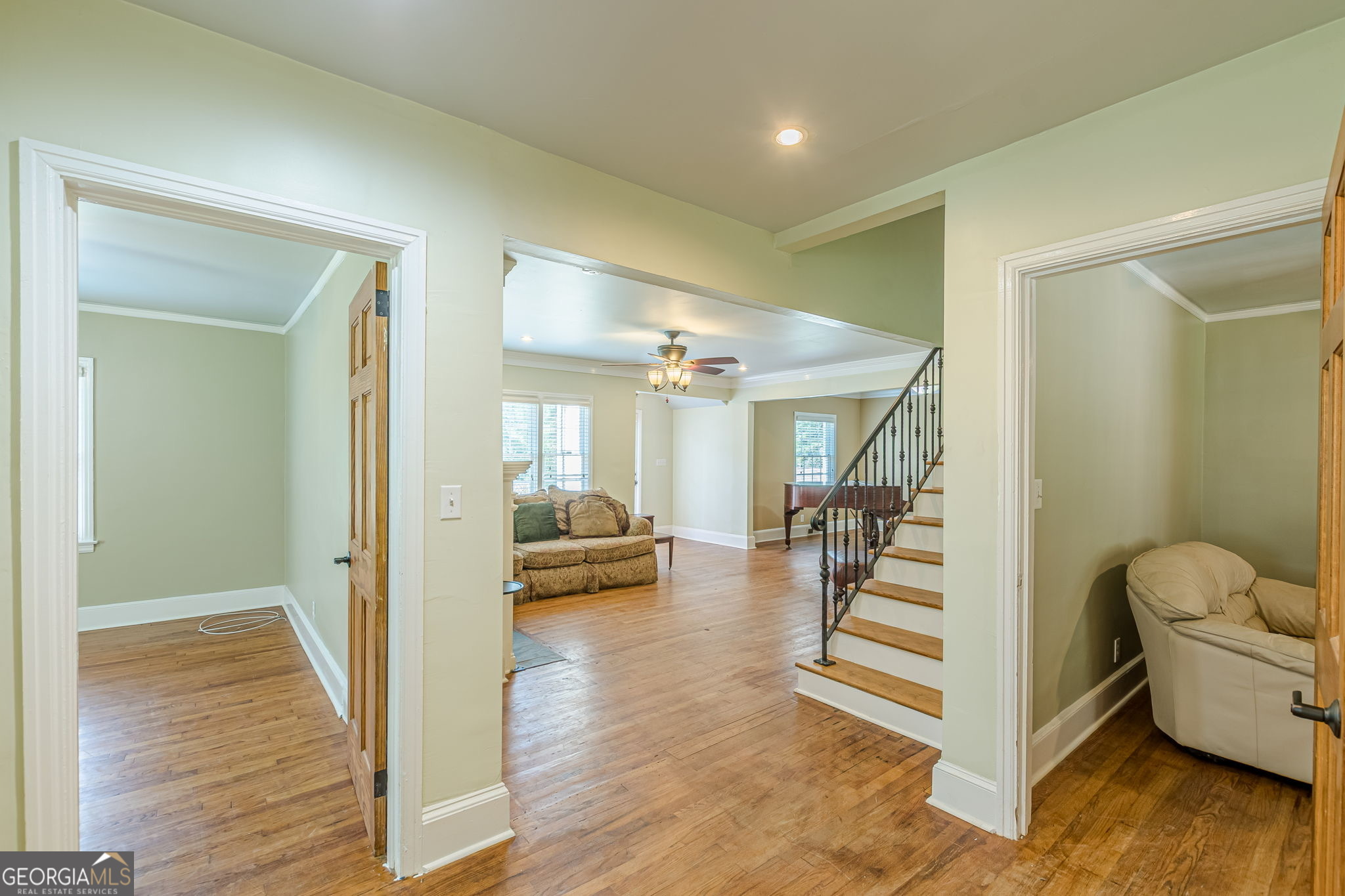 2367 Ridgeway Avenue Atlanta GA 30337