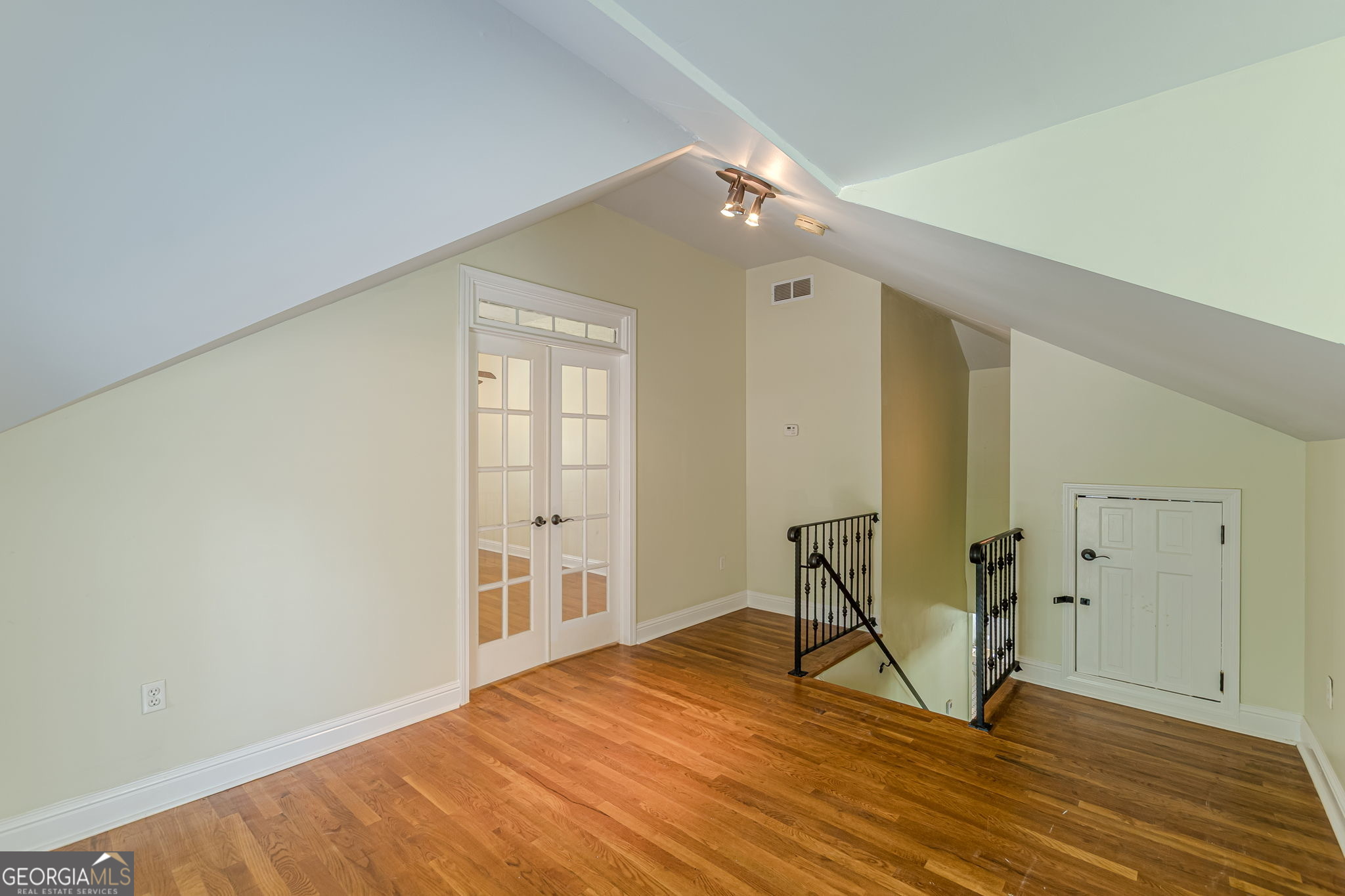 2367 Ridgeway Avenue Atlanta GA 30337