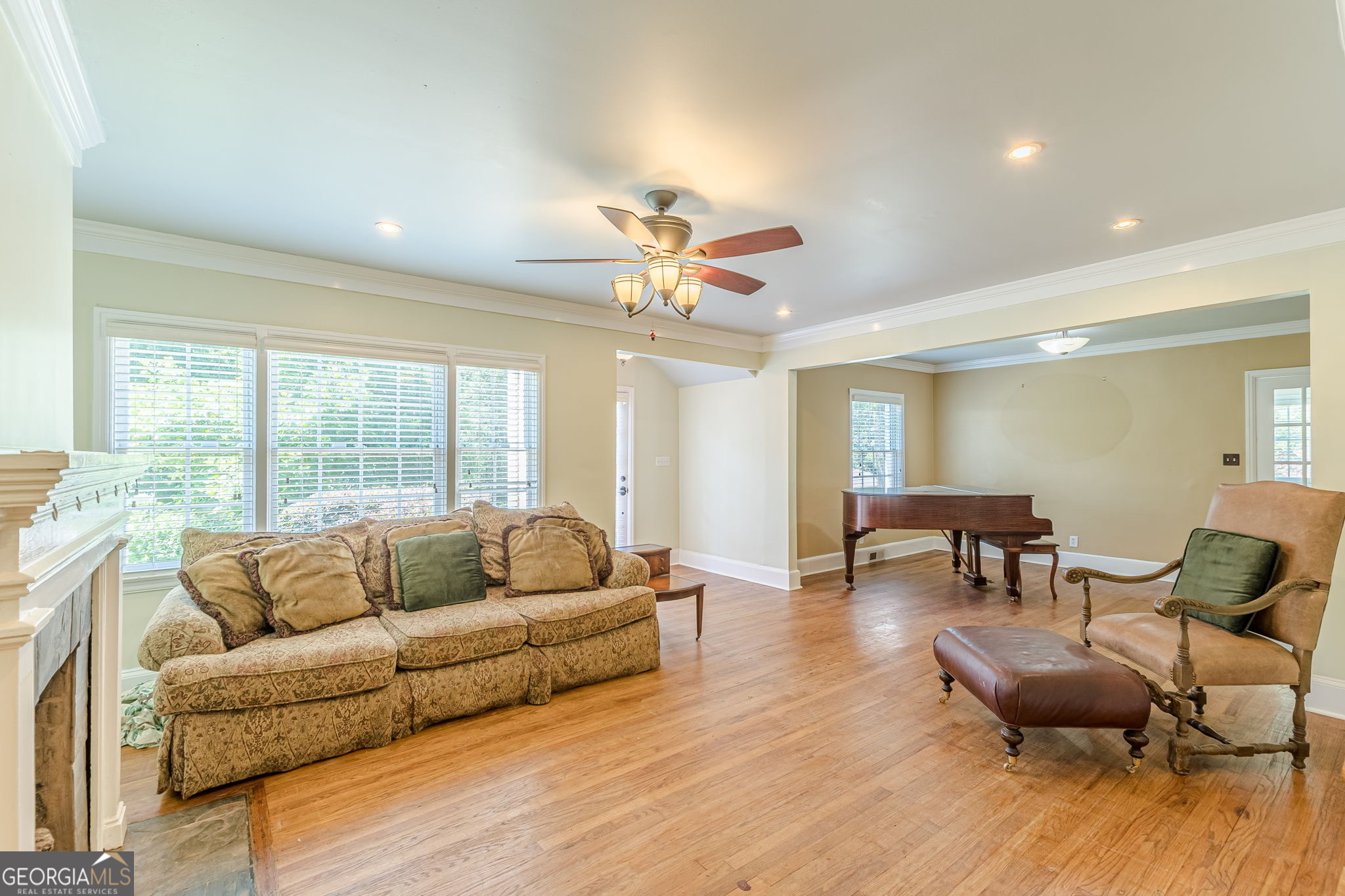 2367 Ridgeway Avenue Atlanta GA 30337