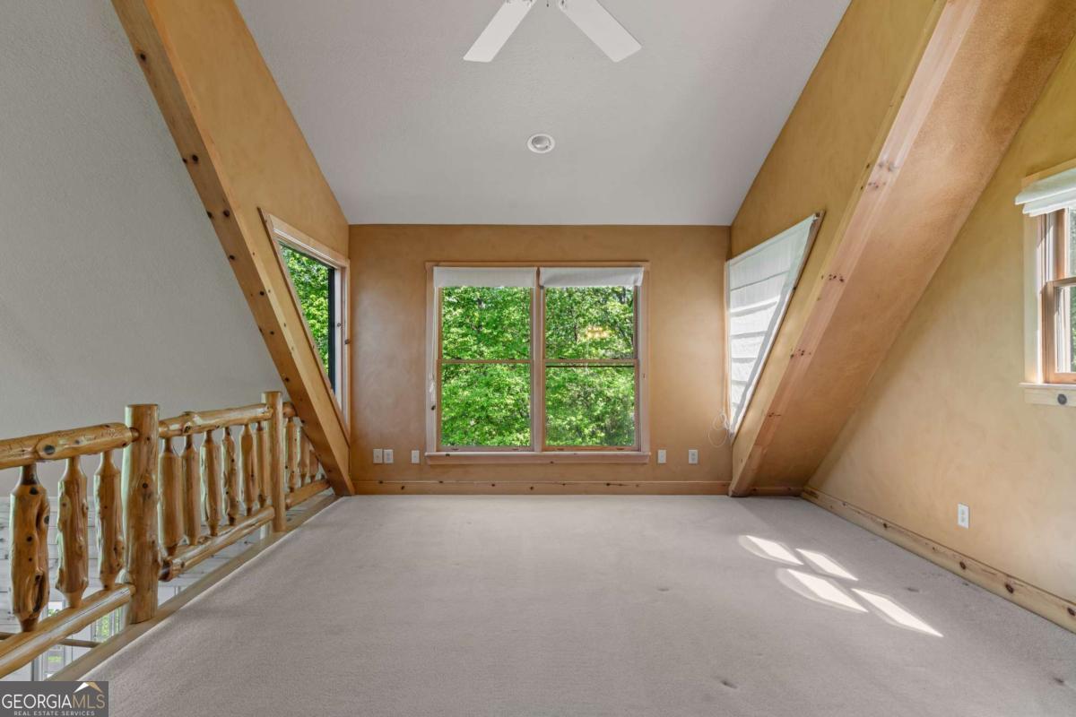 410 Falling Springs Tiger GA 30576
